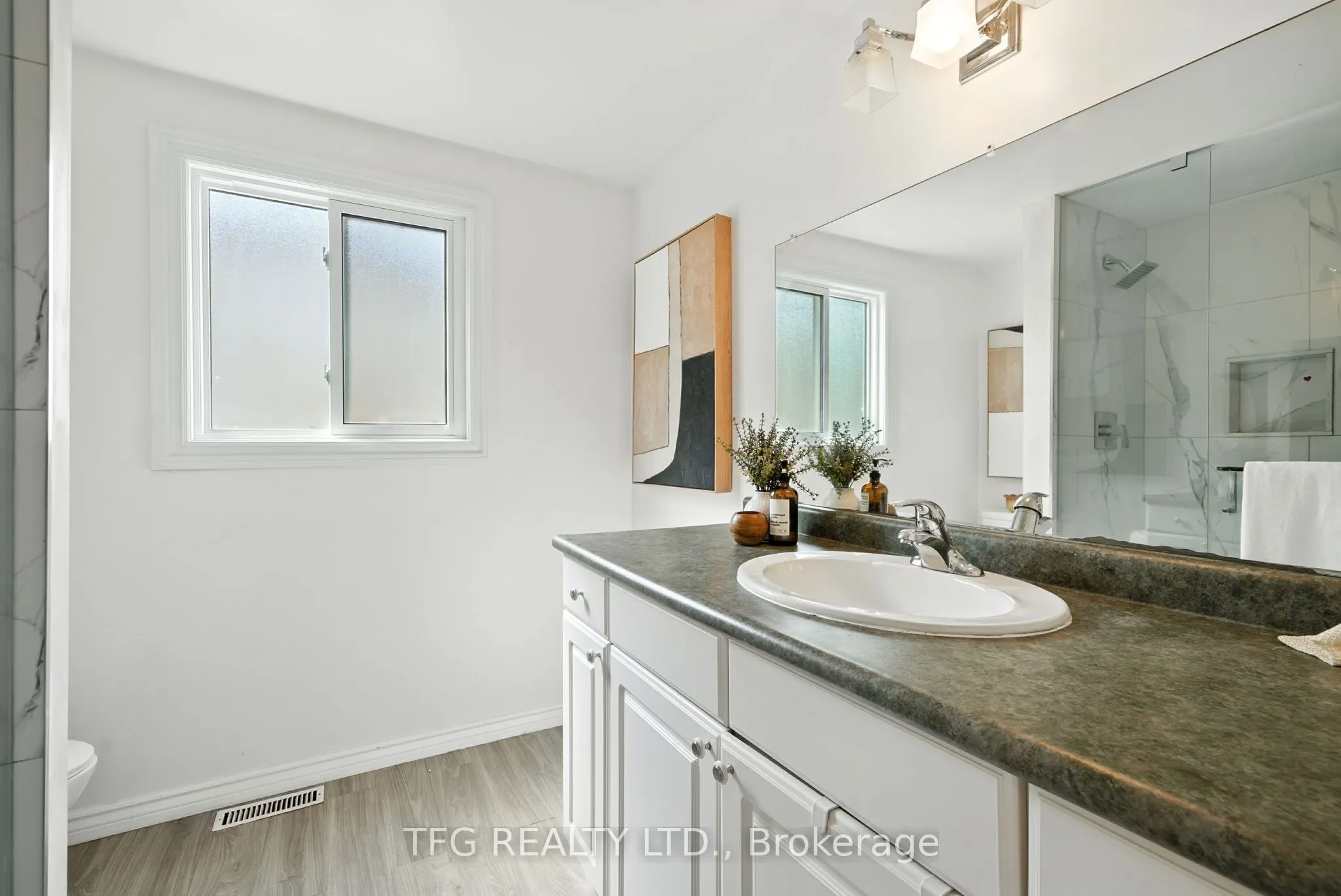 1321 Cherrydown Drive