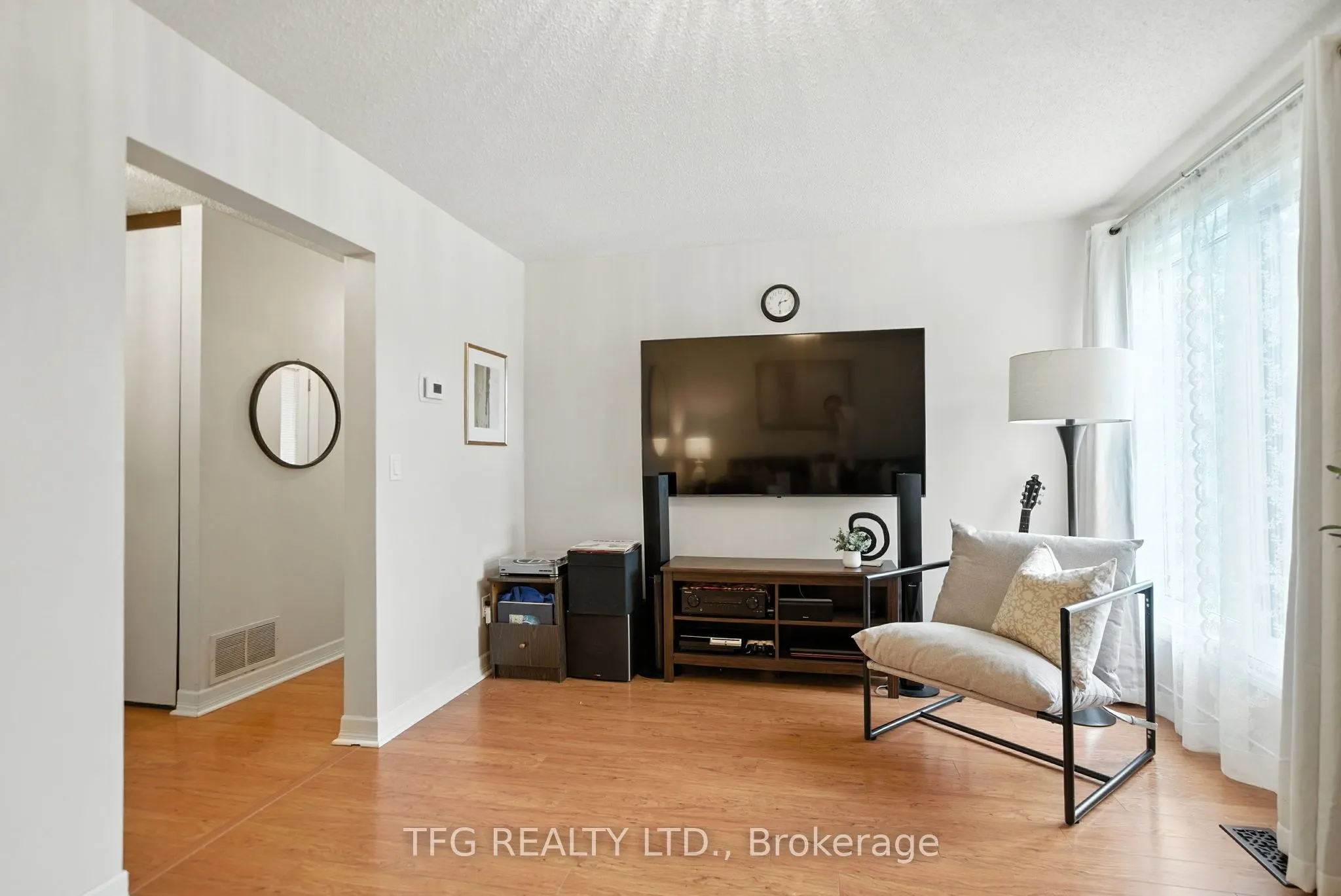 1321 Cherrydown Drive