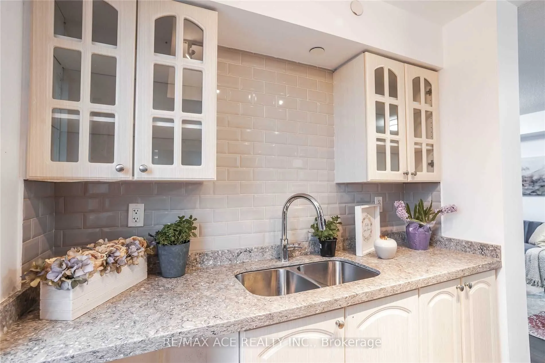 1346 Danforth Road, #513