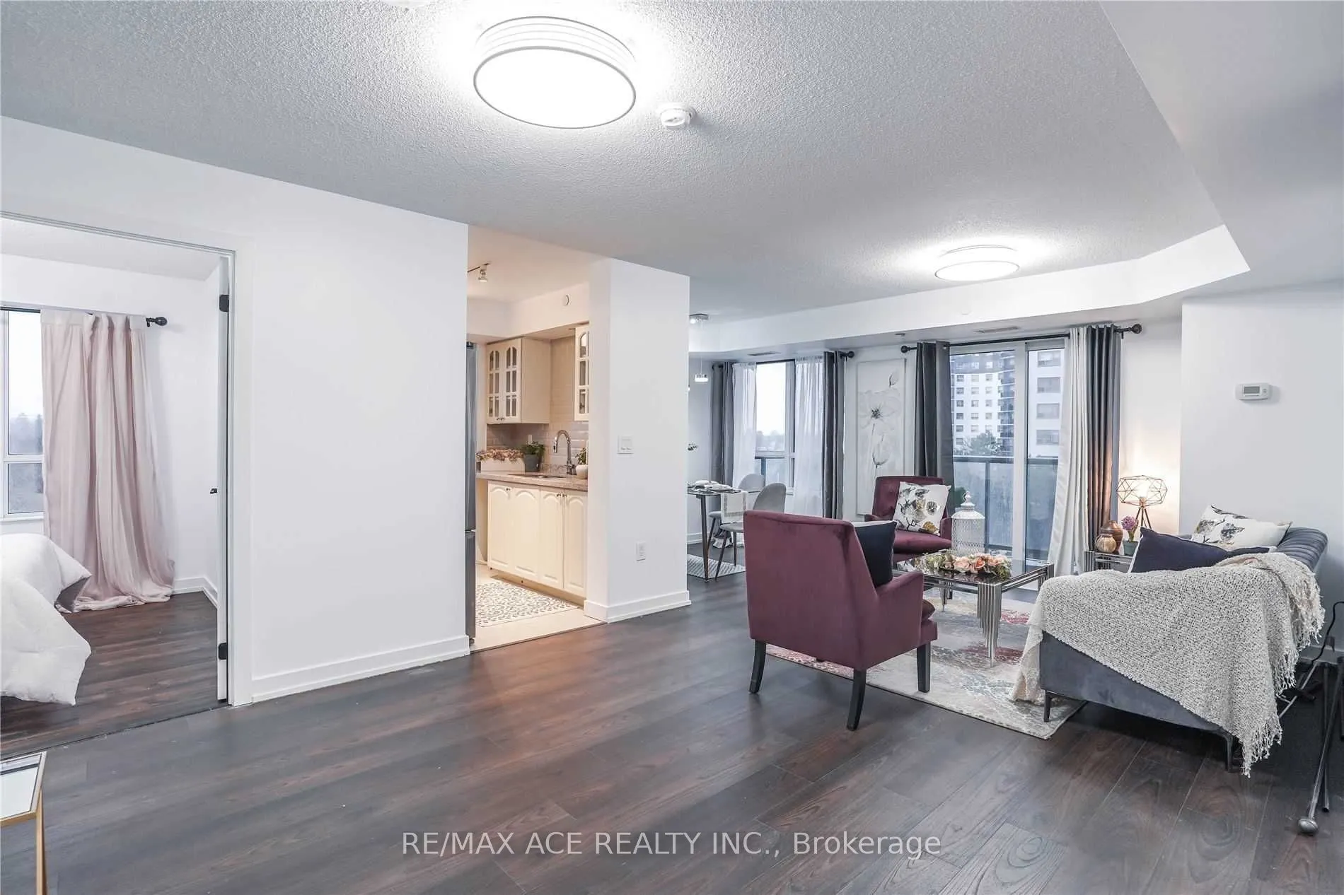 1346 Danforth Road, #513