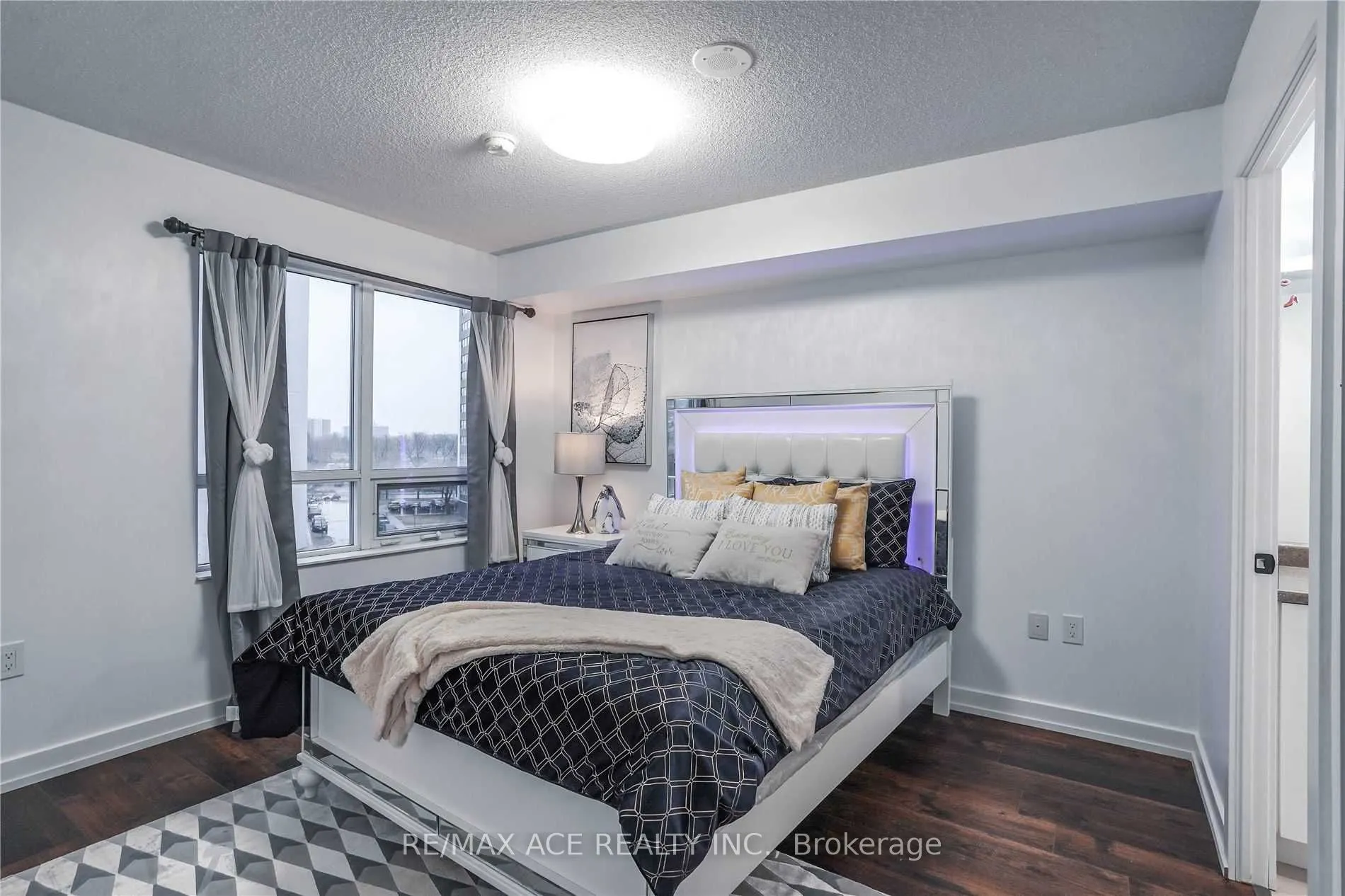 1346 Danforth Road, #513