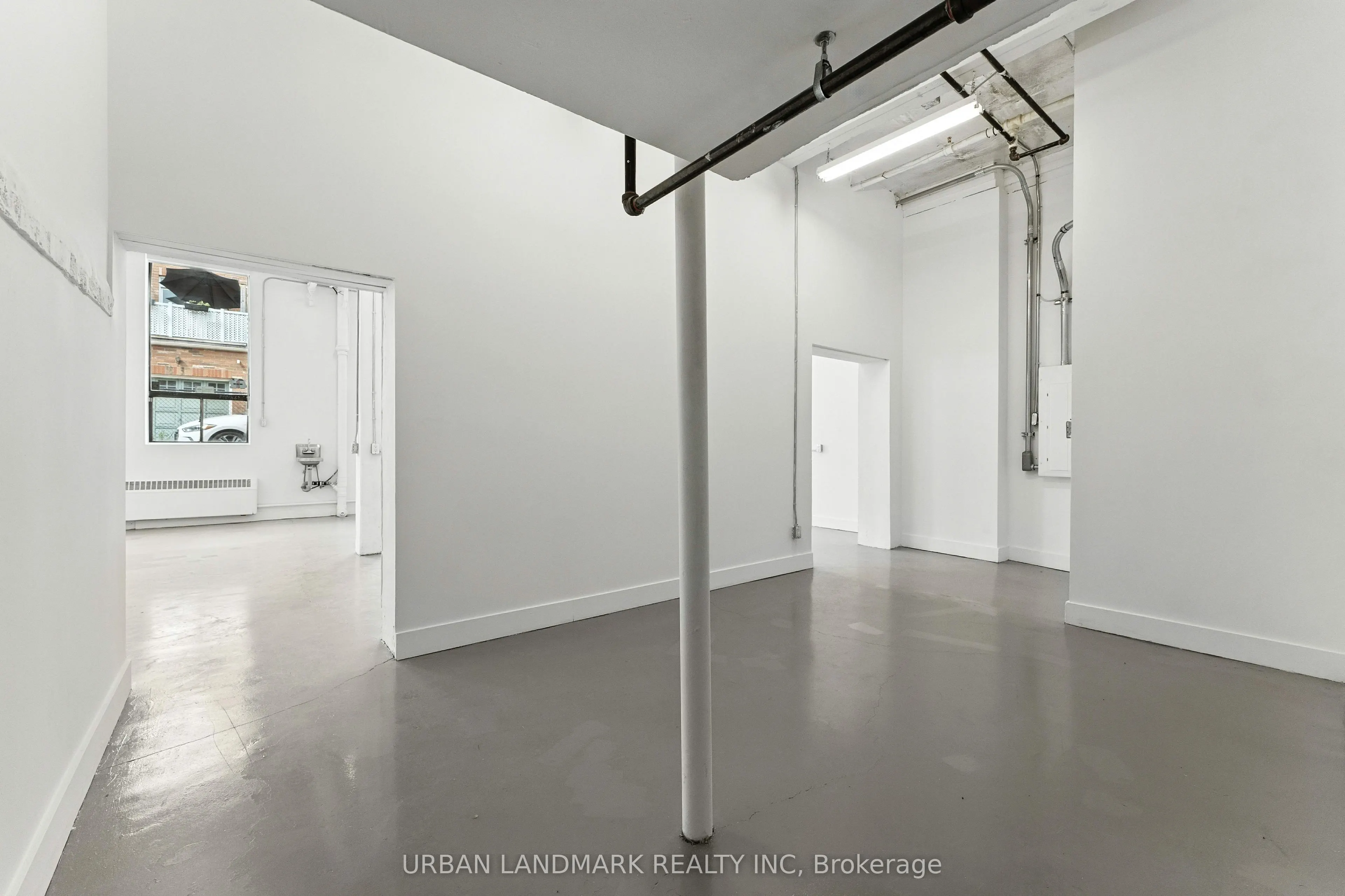 262 Carlaw Avenue, #111