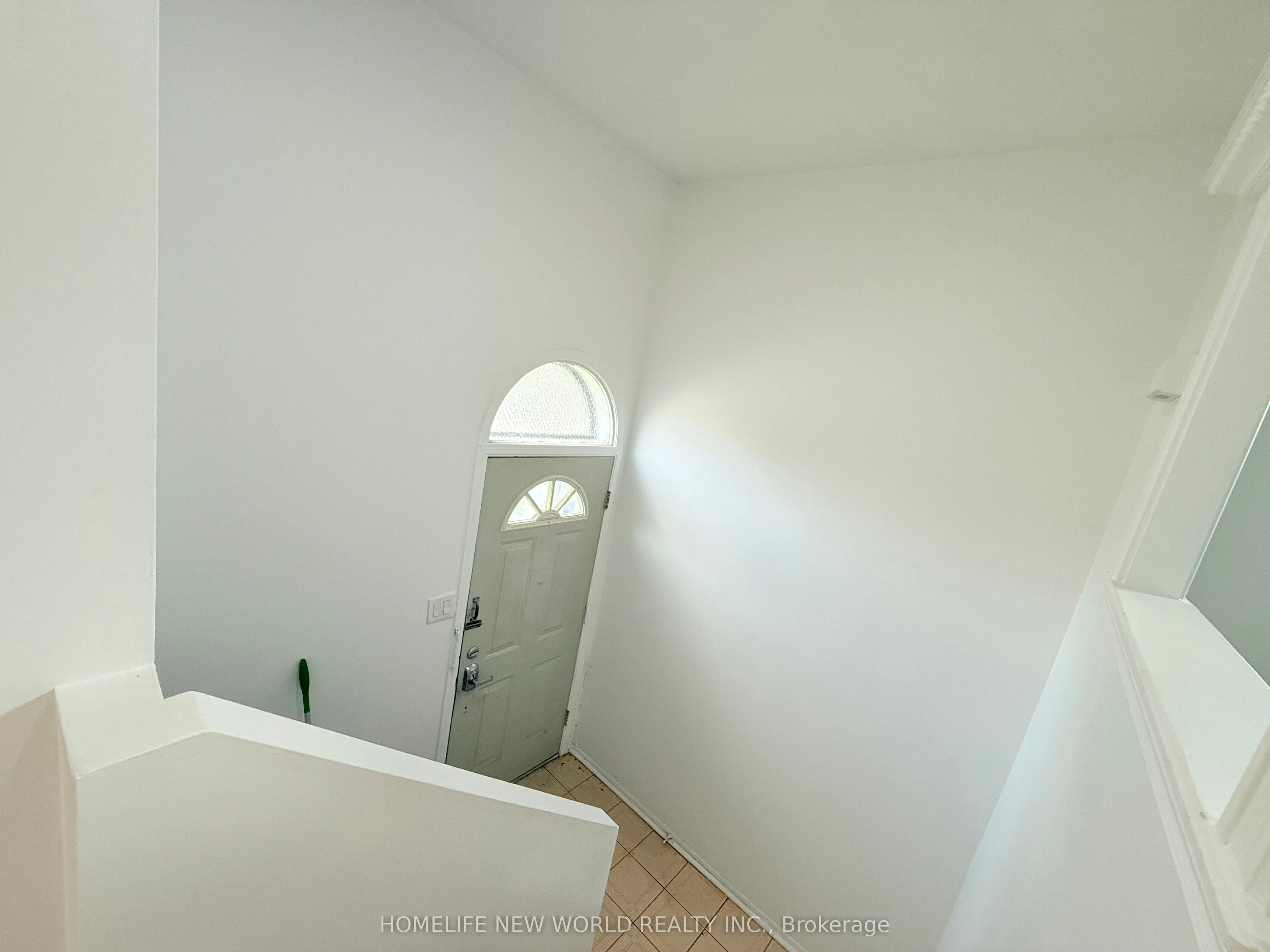 37 Tineta Crescent