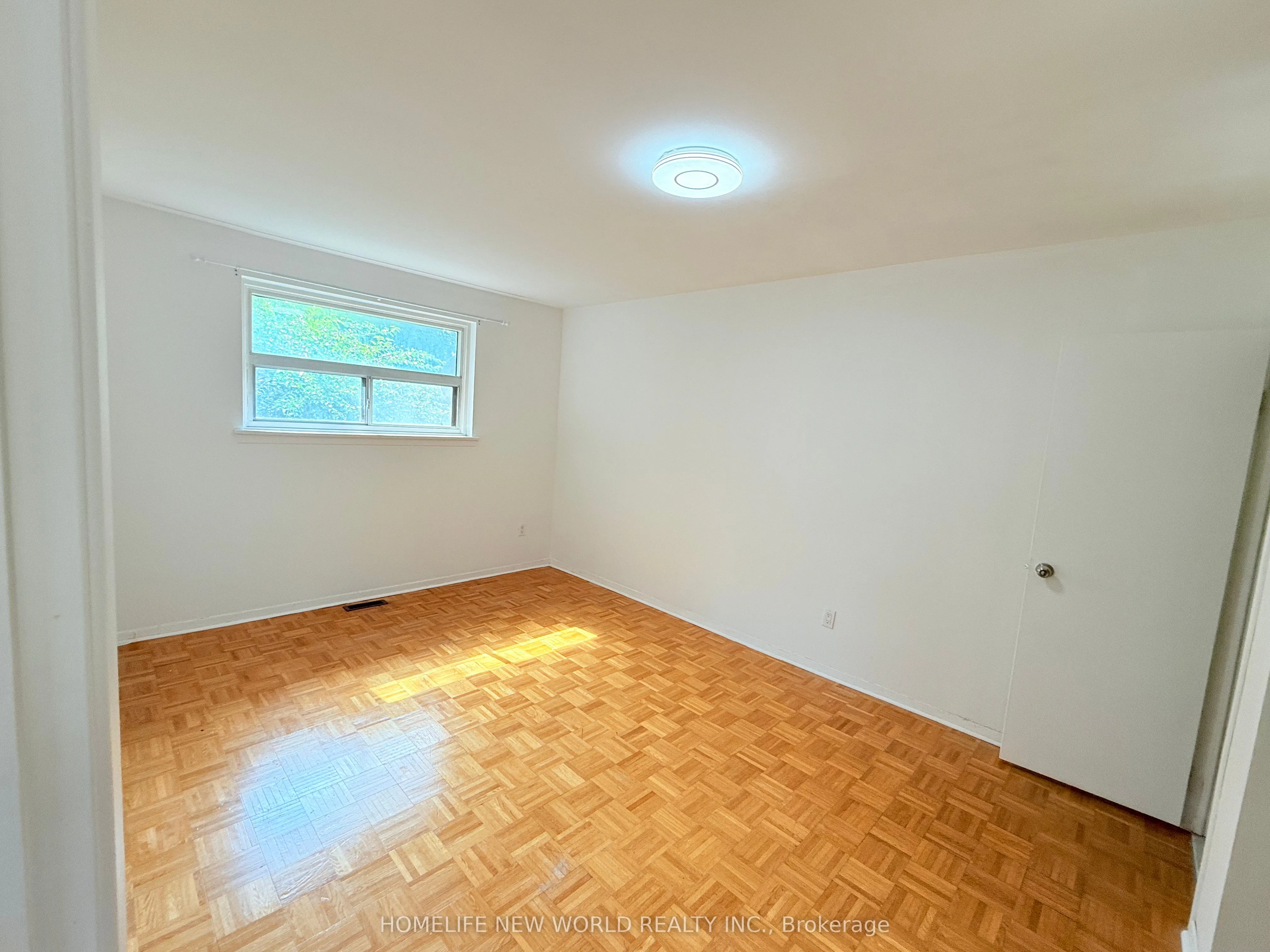 37 Tineta Crescent