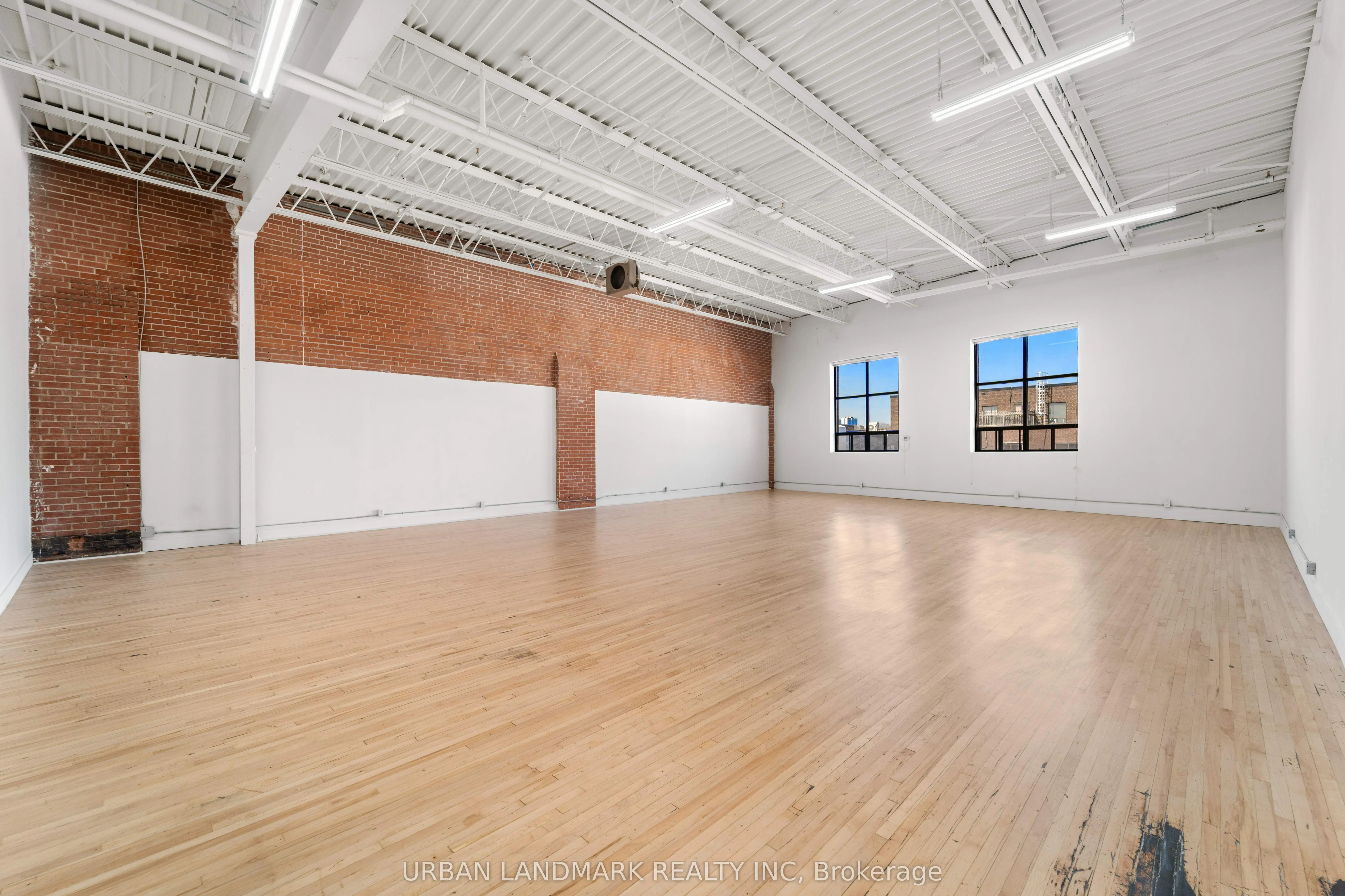 276 Carlaw Avenue, #307