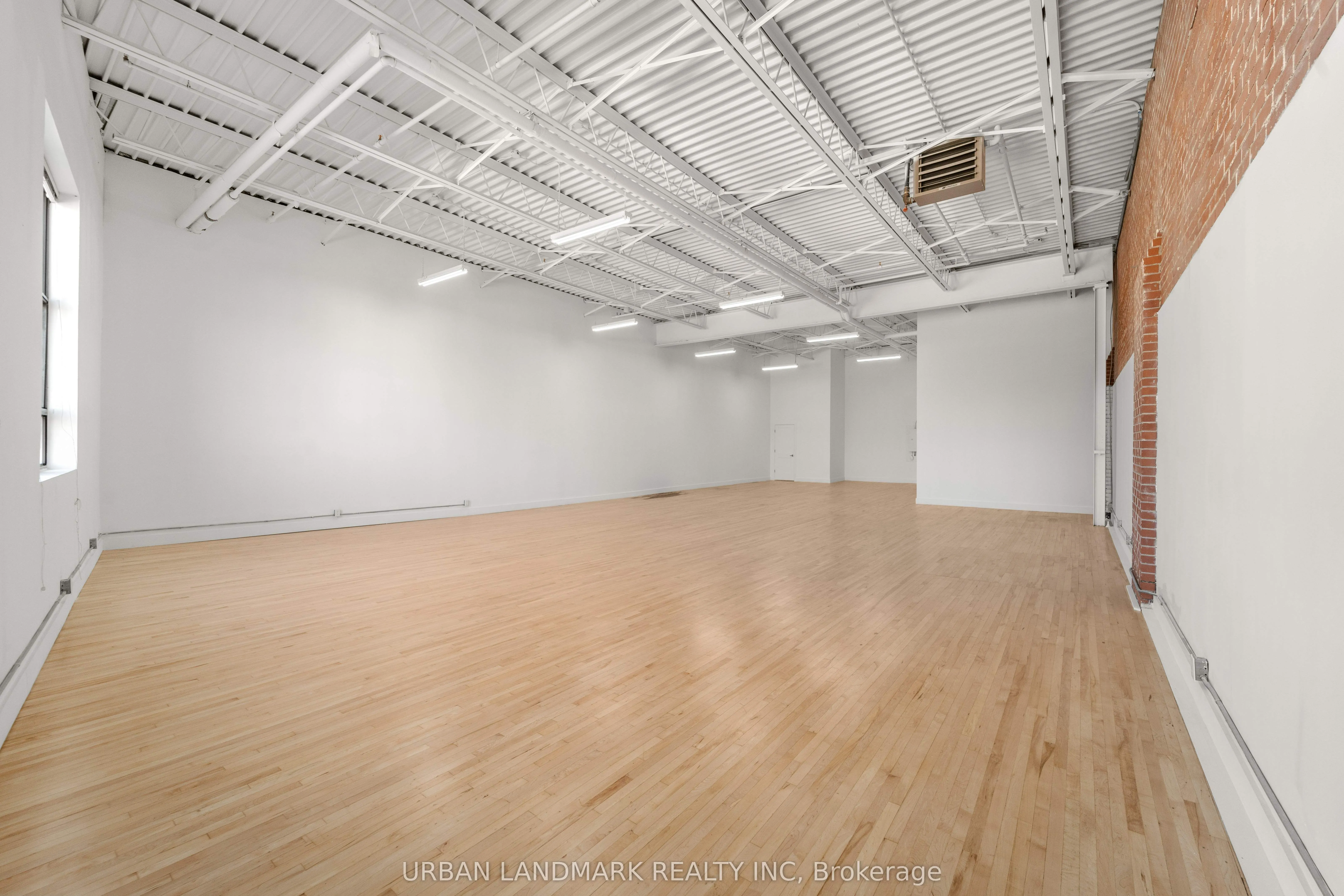 276 Carlaw Avenue, #307