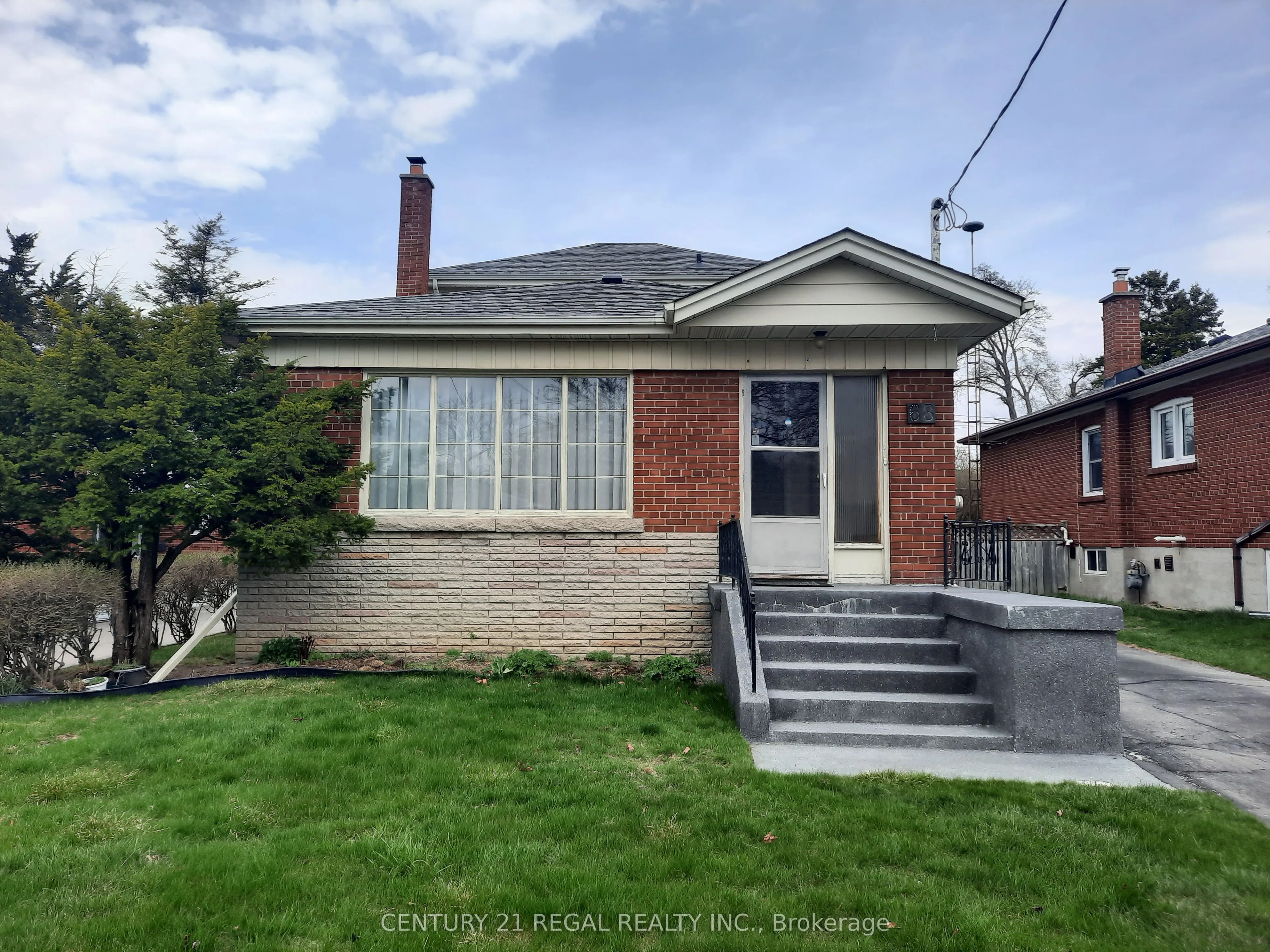 68 Blakemanor Boulevard