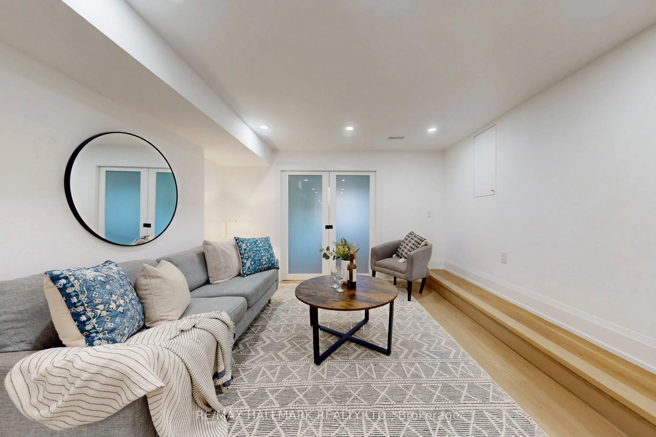 51 WITHROW Avenue W