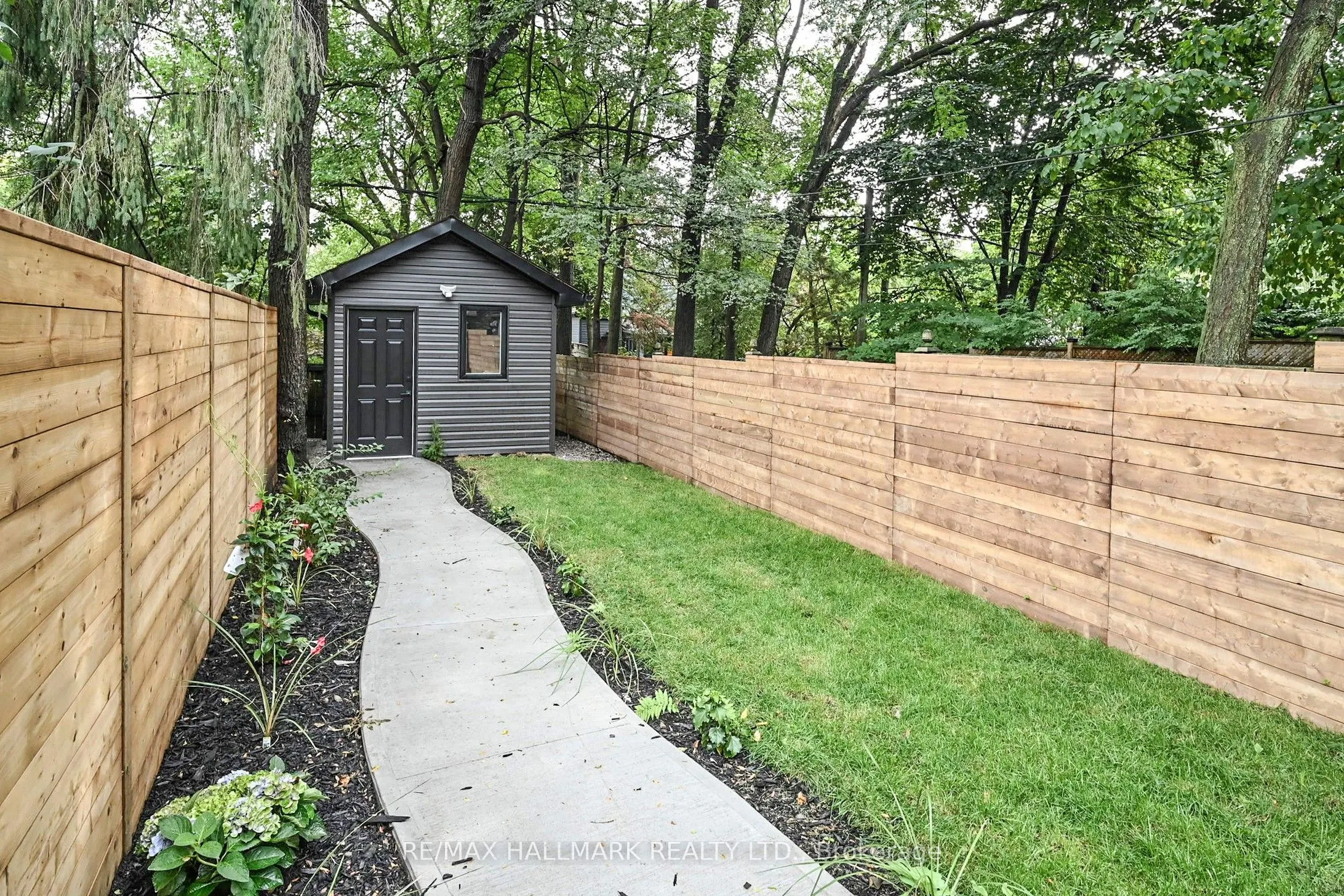 51 WITHROW Avenue W