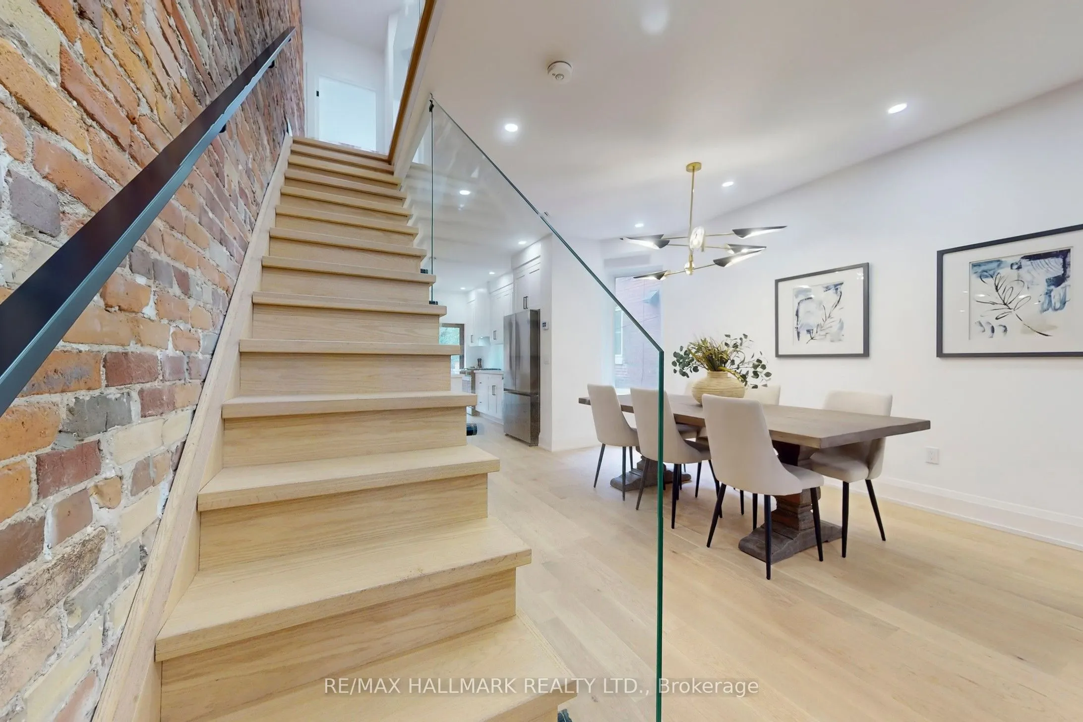 51 WITHROW Avenue W