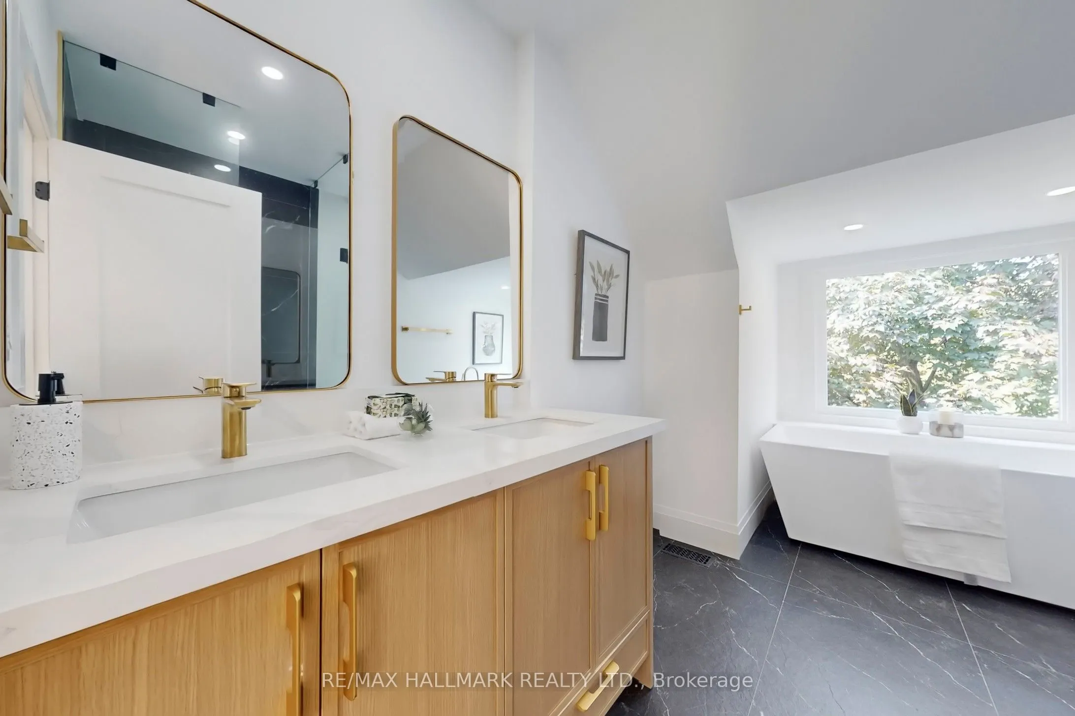 51 WITHROW Avenue W