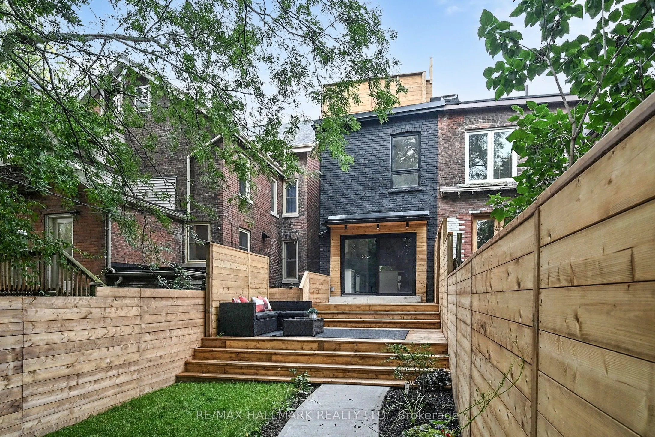 51 WITHROW Avenue W