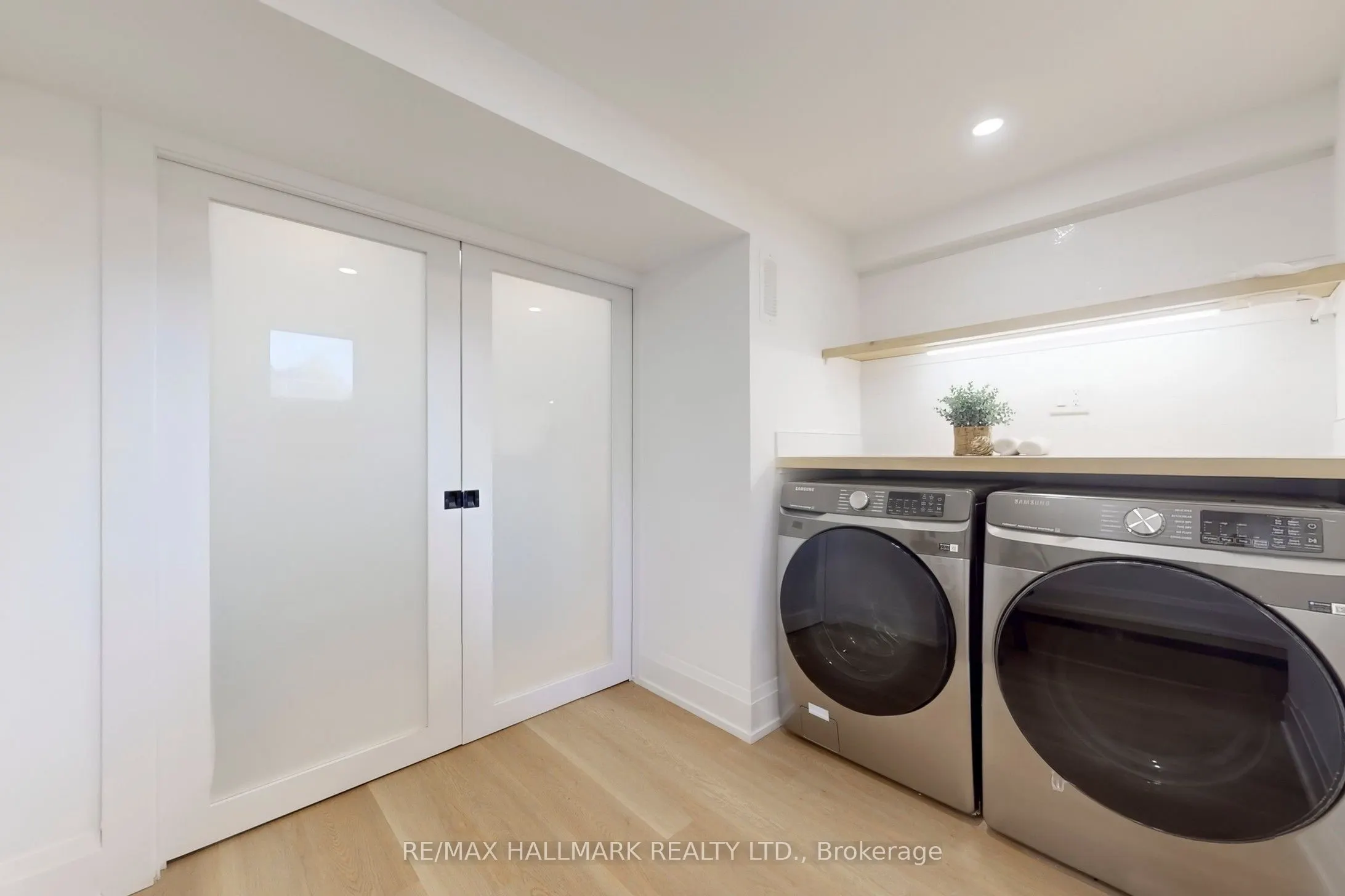 51 WITHROW Avenue W