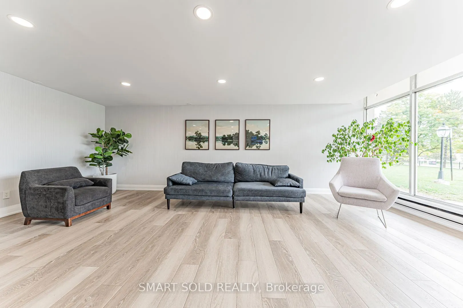 2550 Pharmacy Avenue, #1212