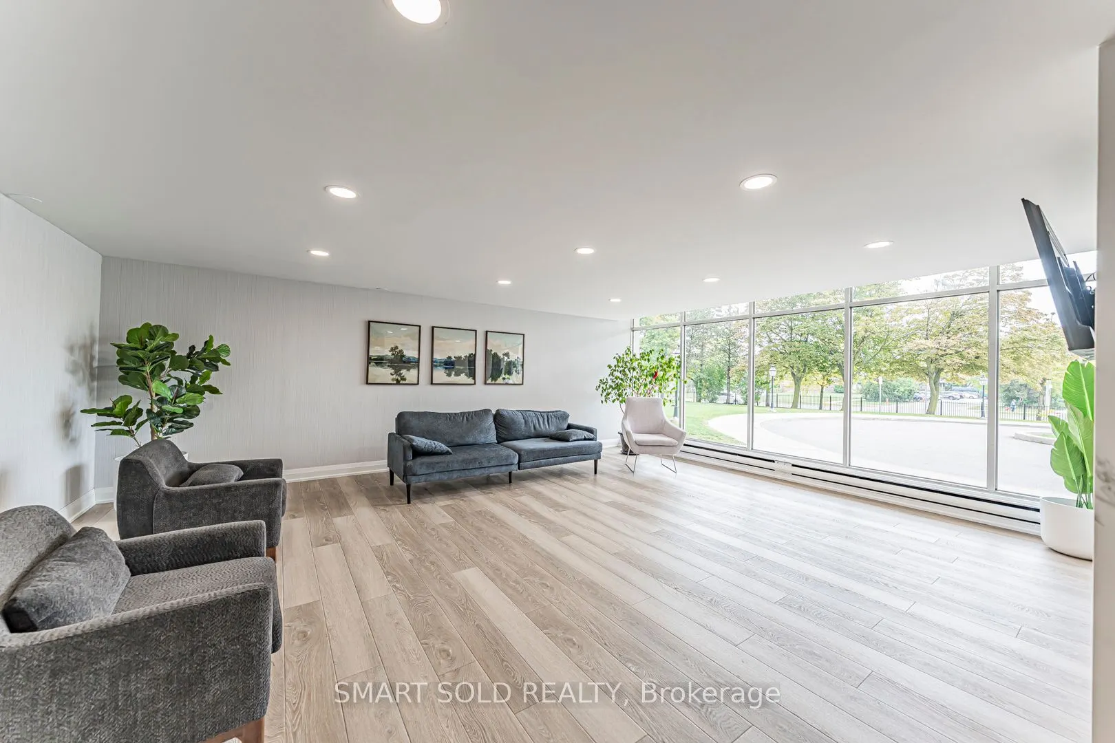 2550 Pharmacy Avenue, #1212
