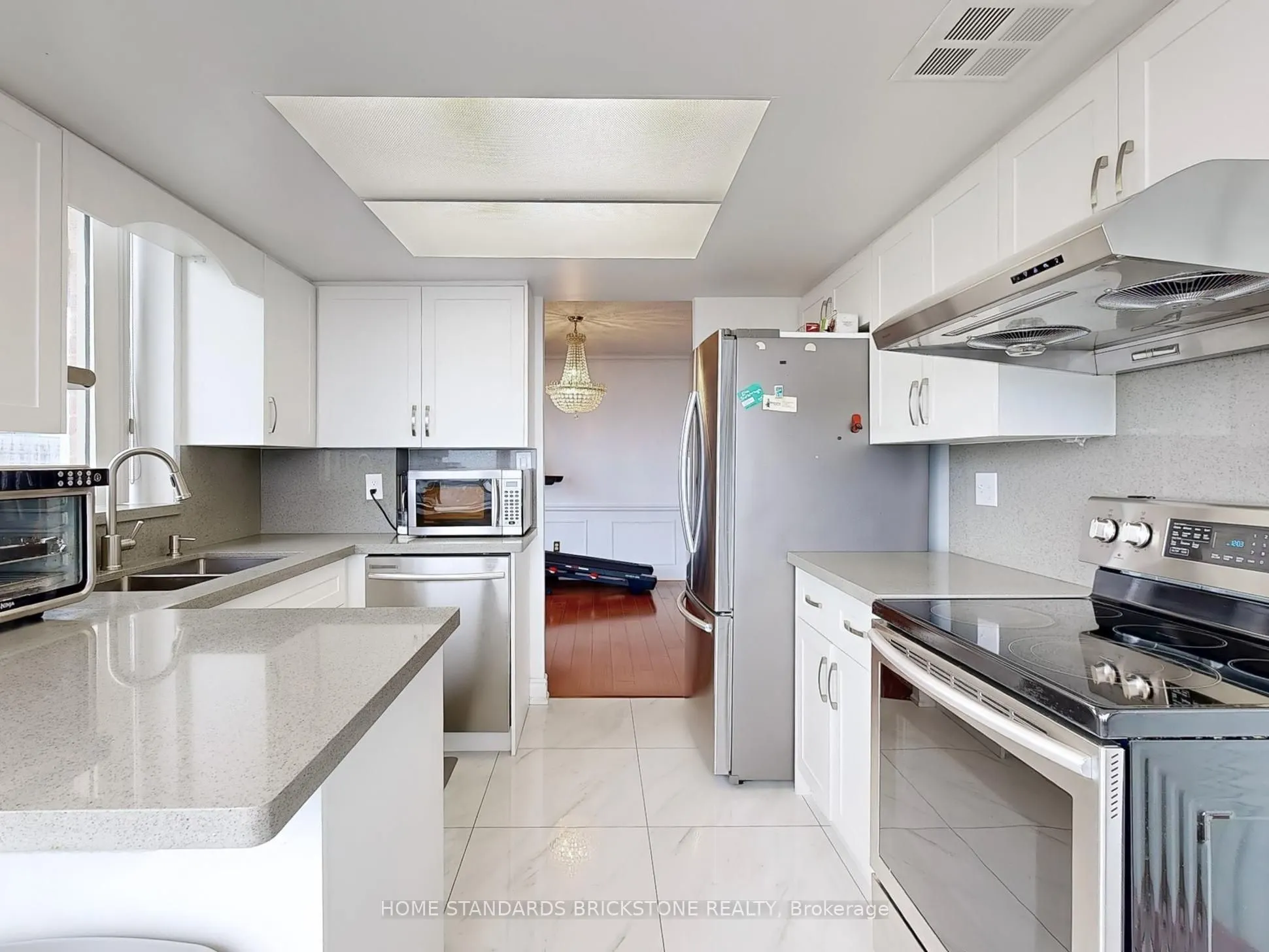 30 Thunder Grove, #1705