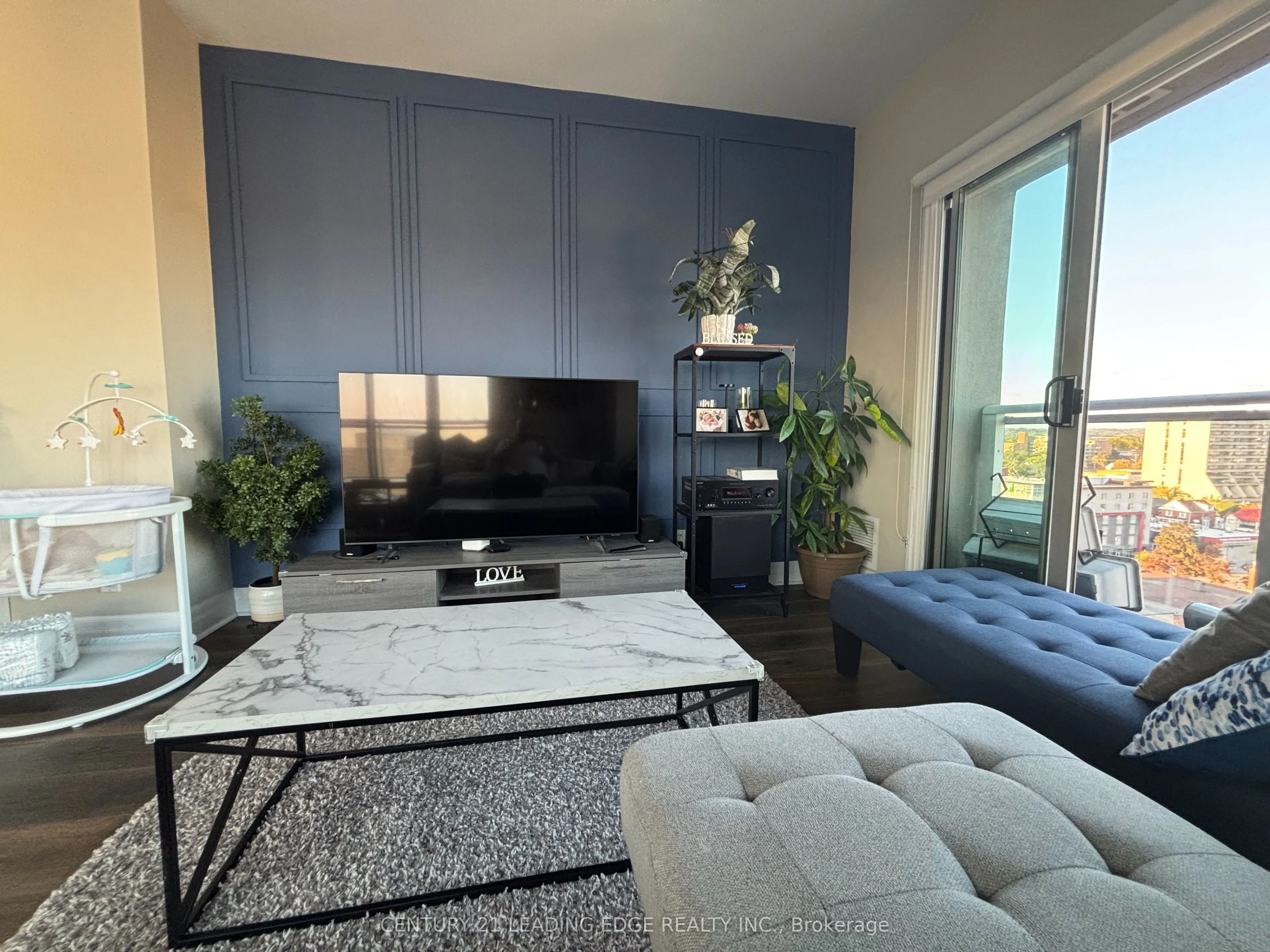 44 Bond Street W, #1005