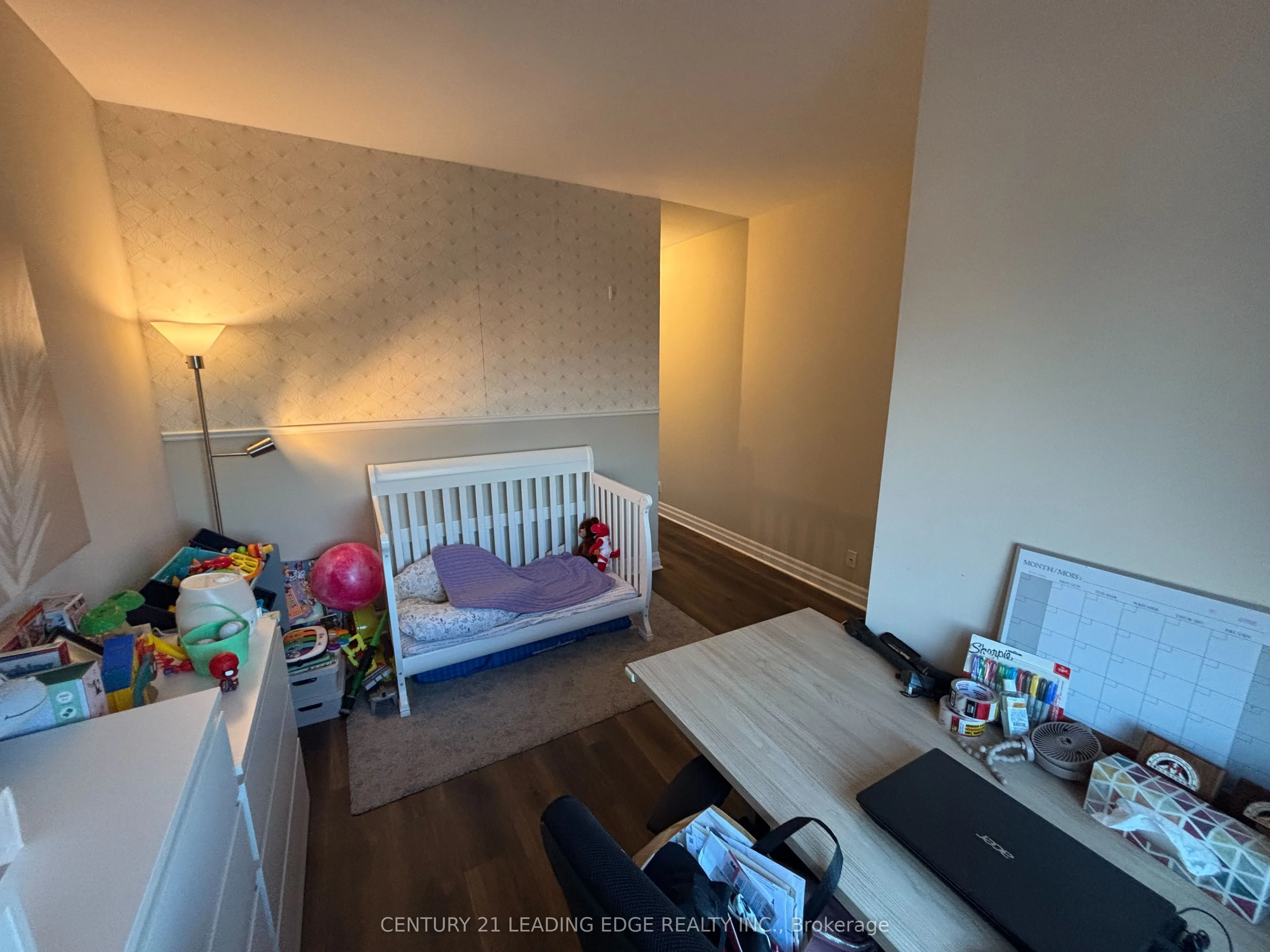 44 Bond Street W, #1005
