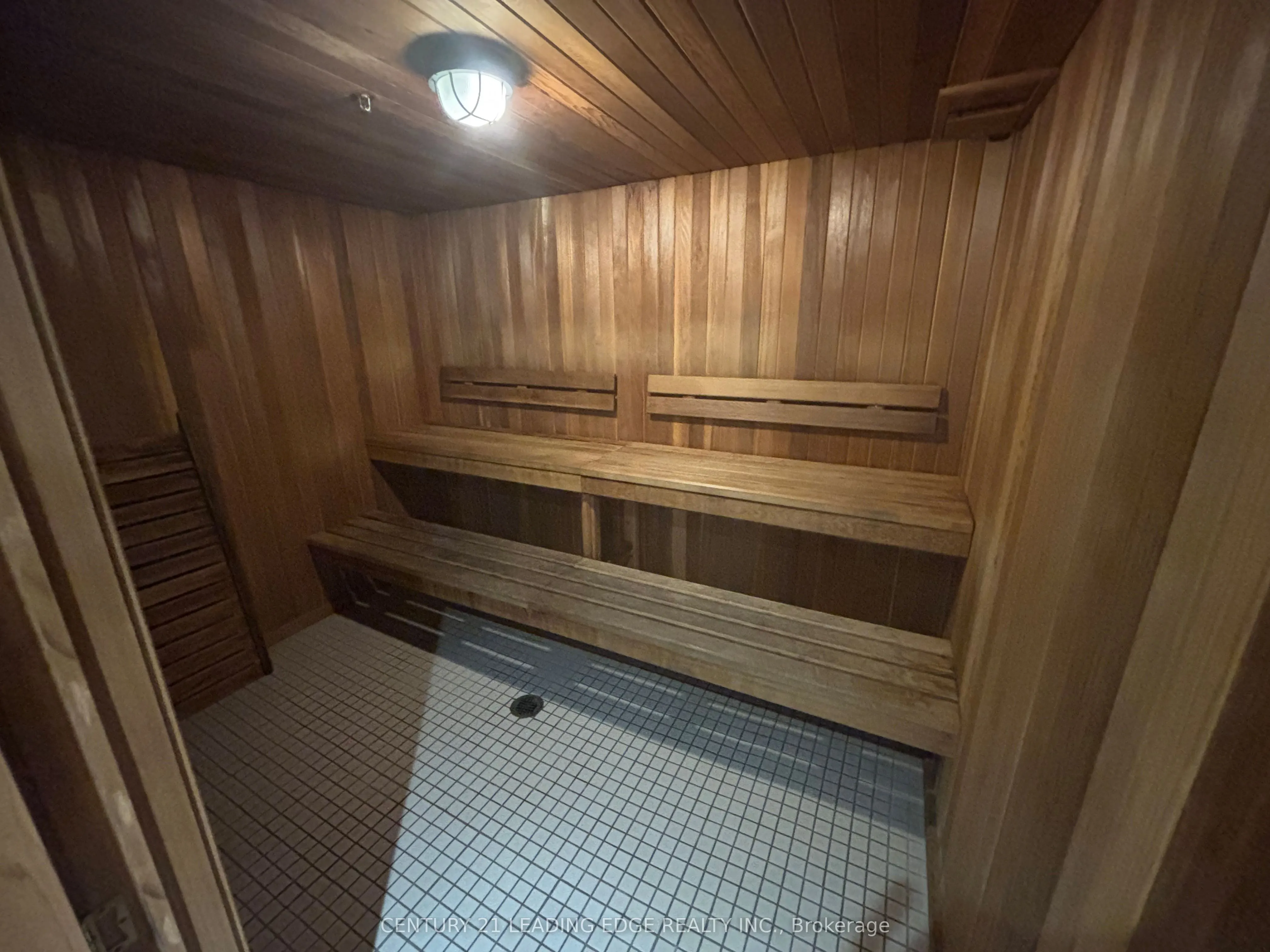 44 Bond Street W, #1005