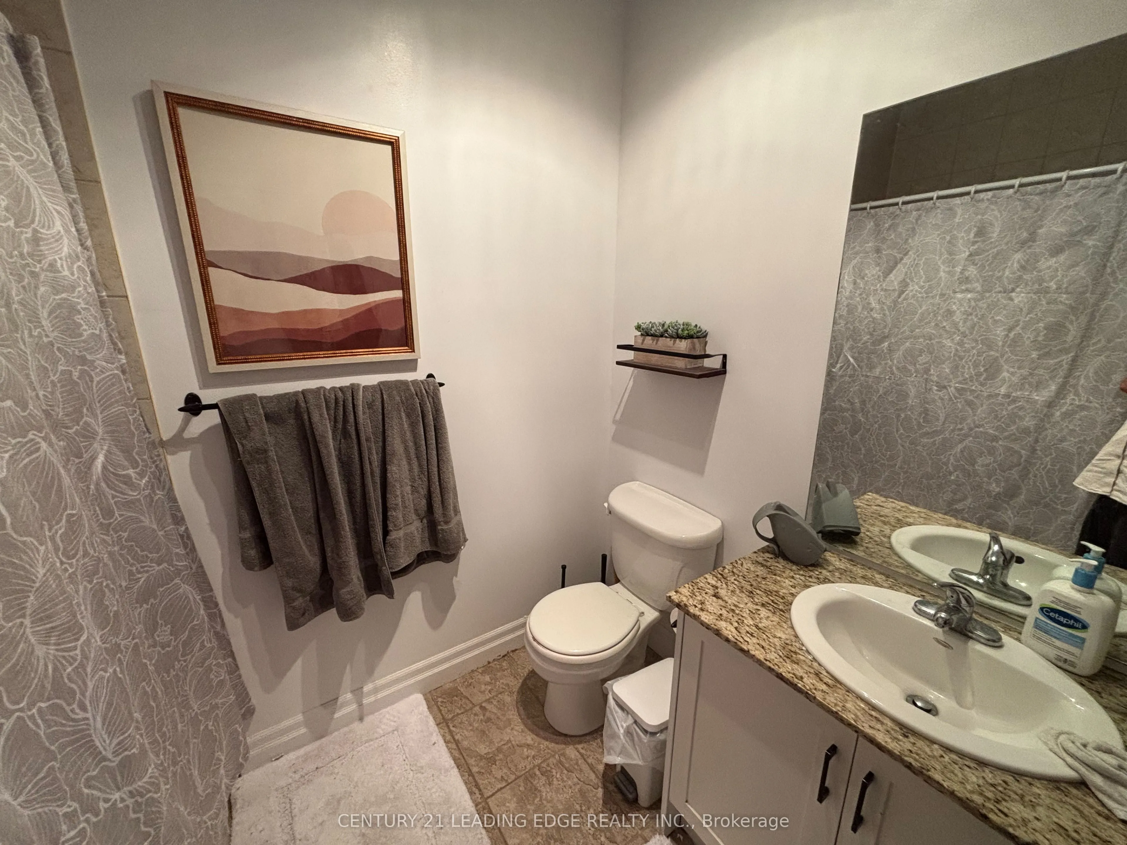 44 Bond Street W, #1005