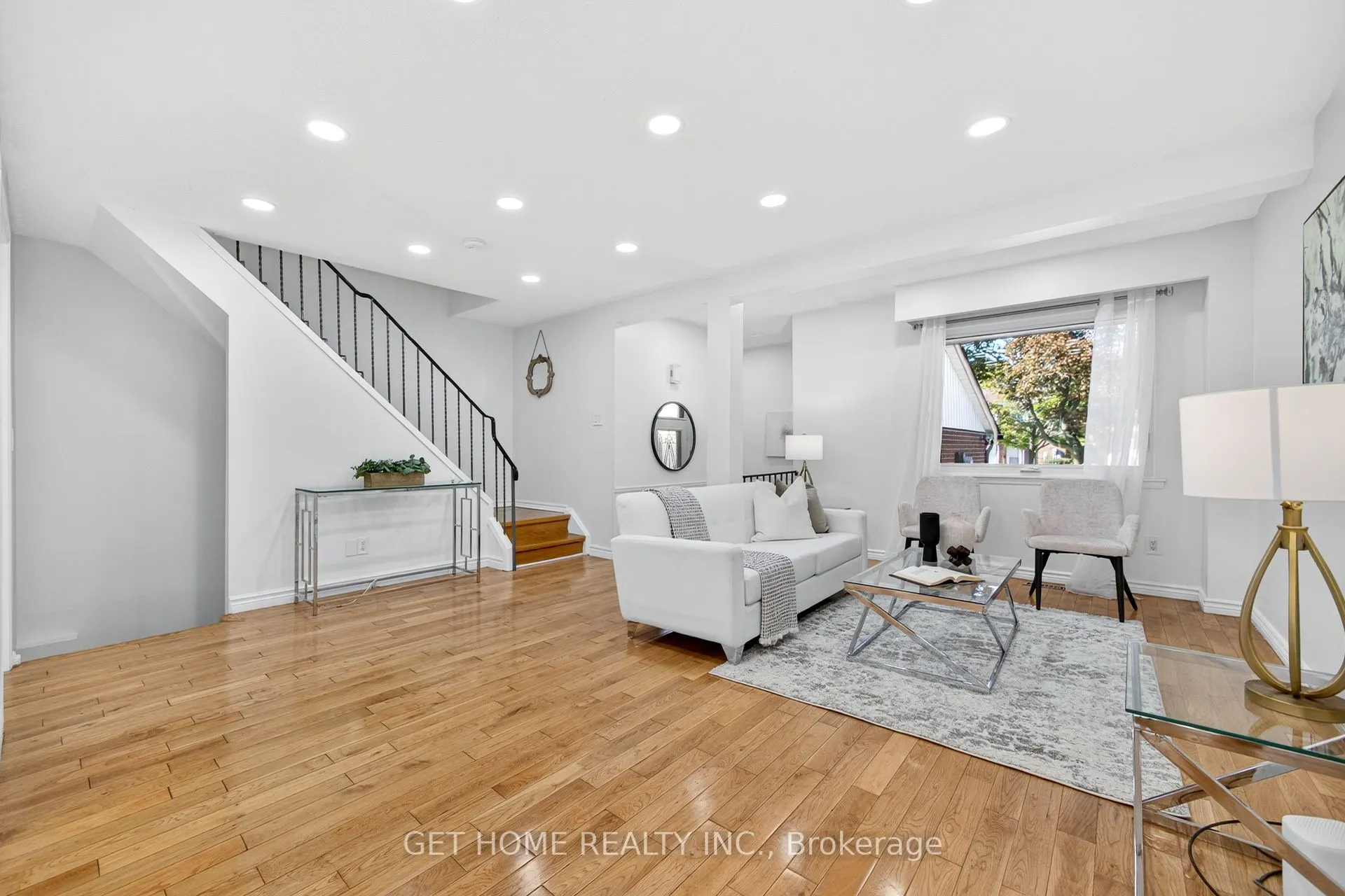 63 Homedale Drive