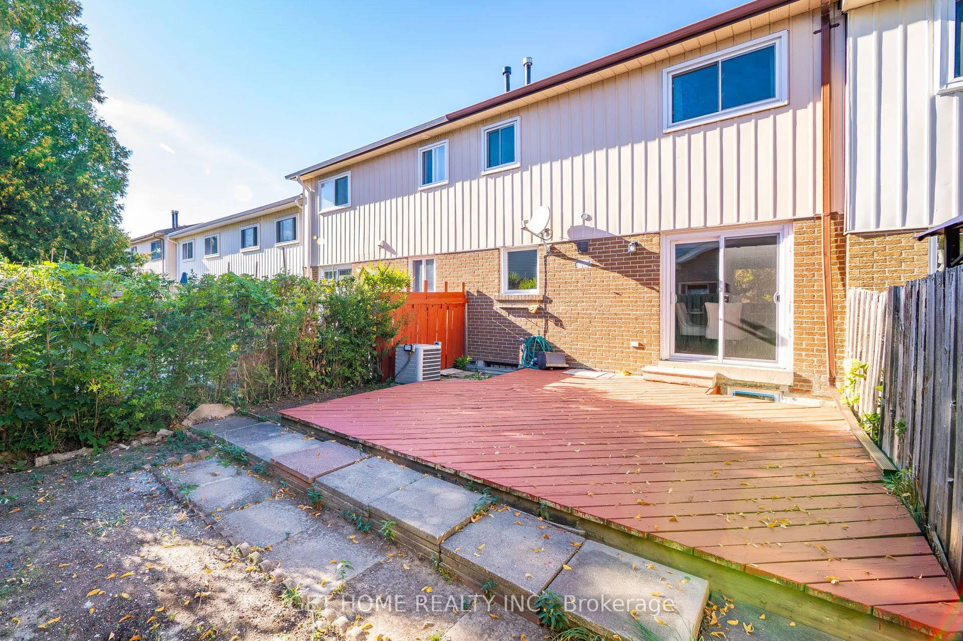 63 Homedale Drive