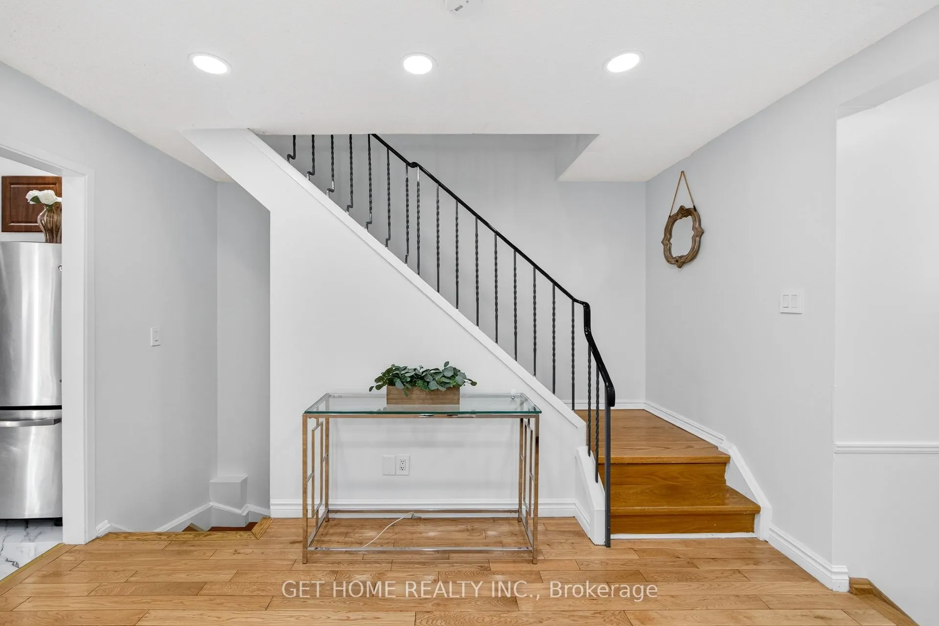 63 Homedale Drive