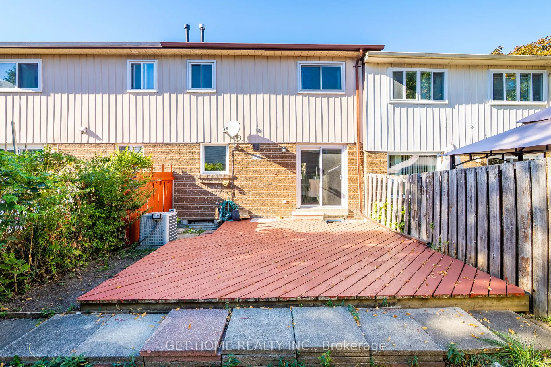 63 Homedale Drive