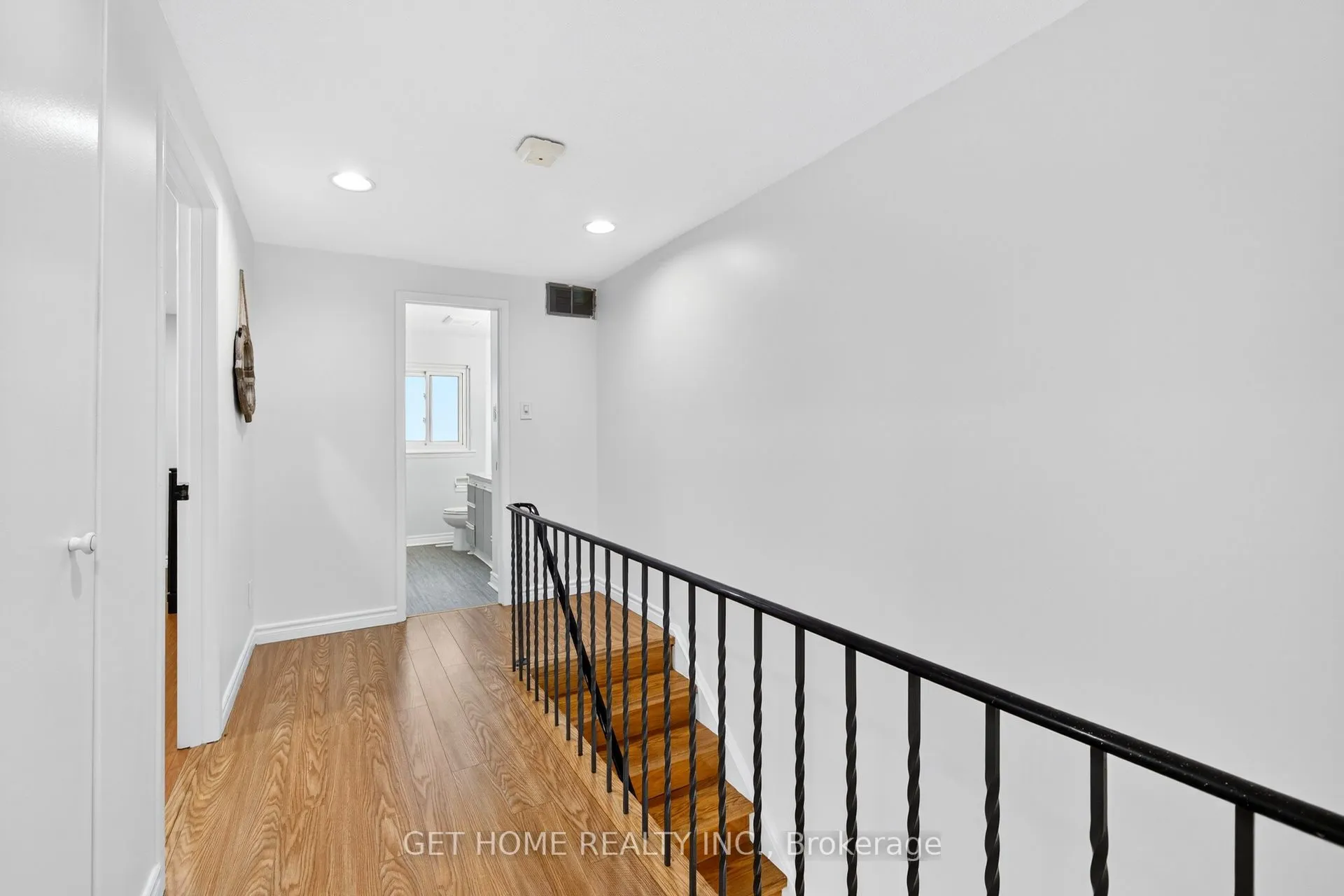 63 Homedale Drive