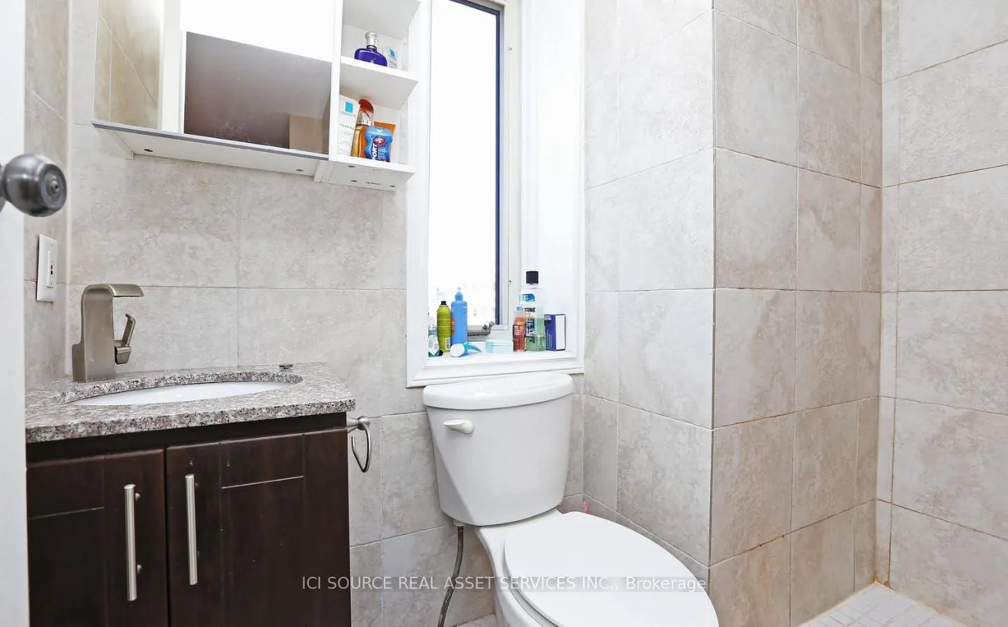 224 Jones Avenue, #3