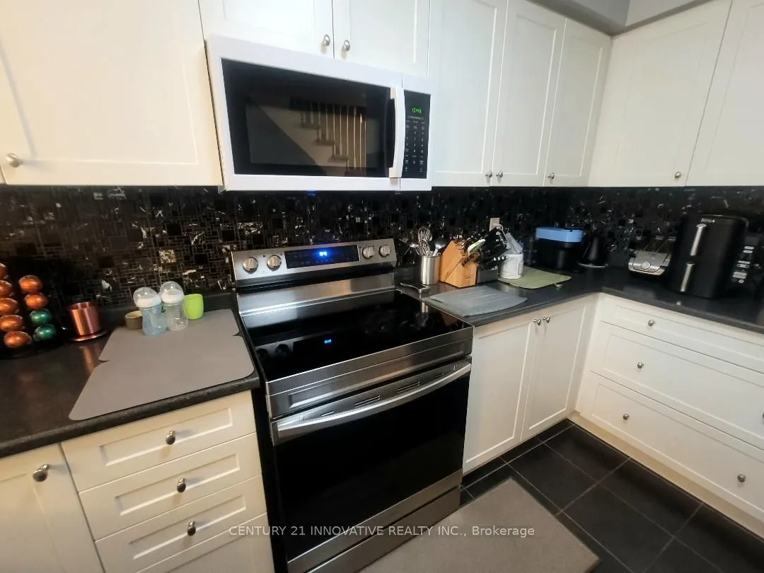 114 Harbourside Drive