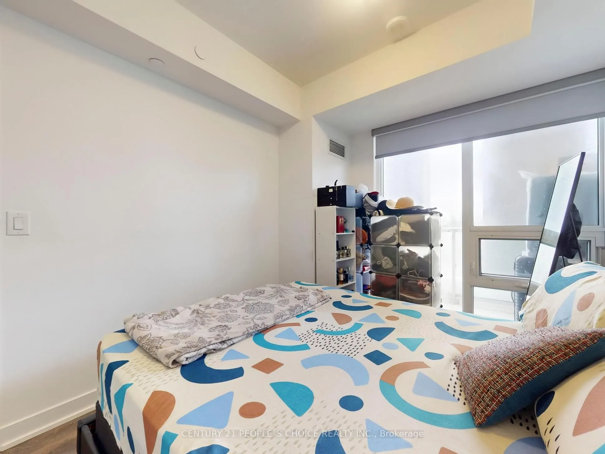 2033 Kennedy Road, #318