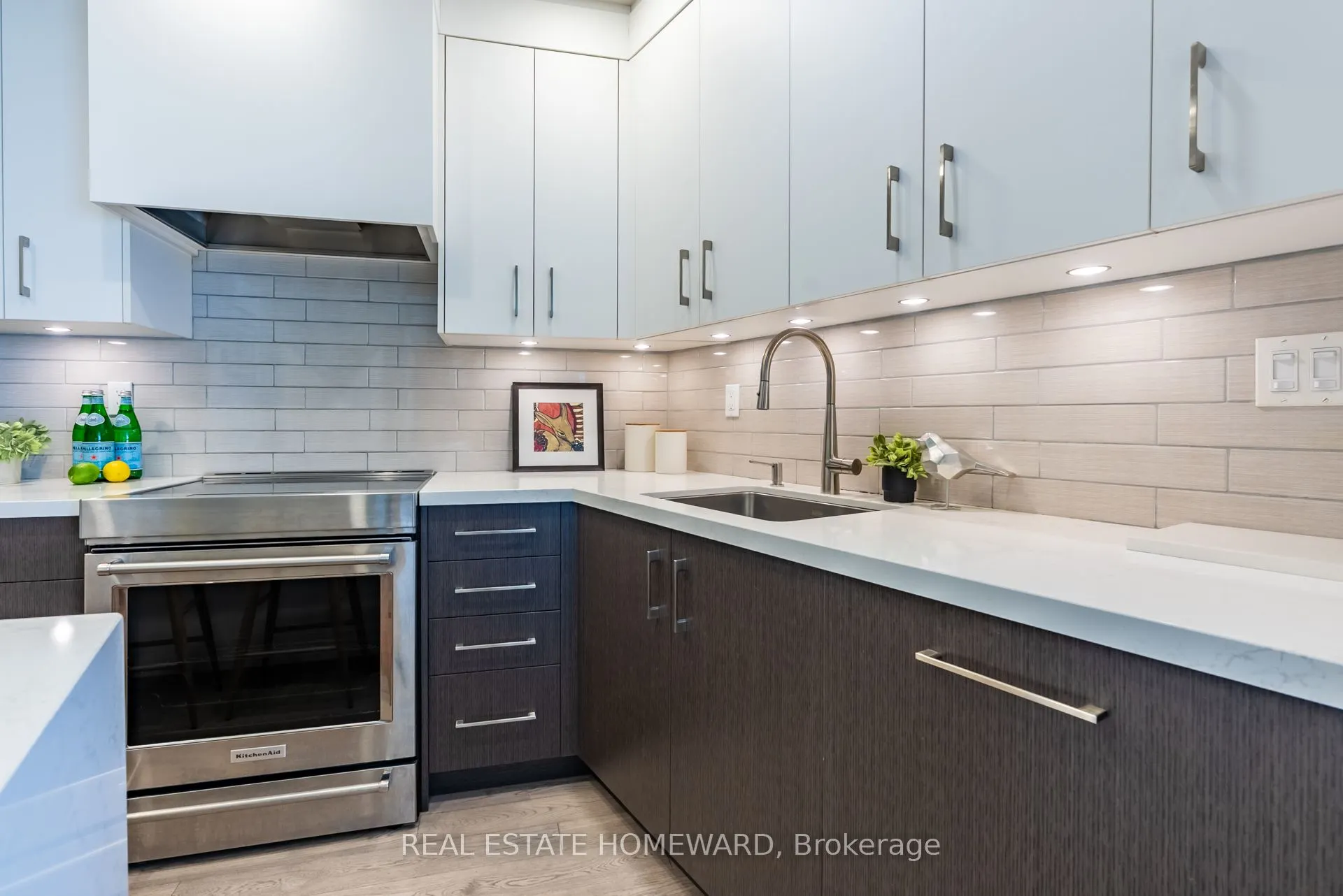 2 Nursewood Road, #2