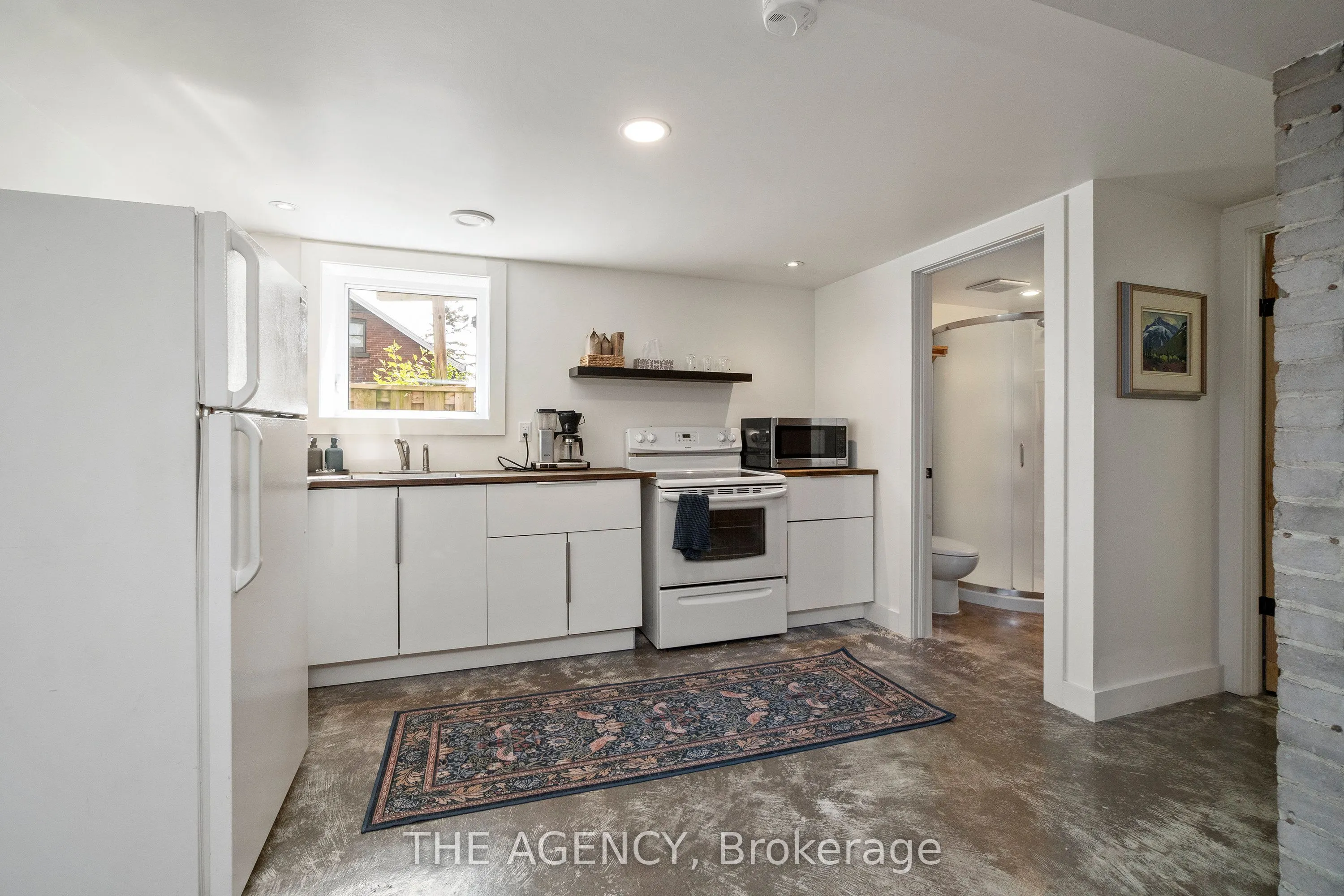 172 Brookside Drive