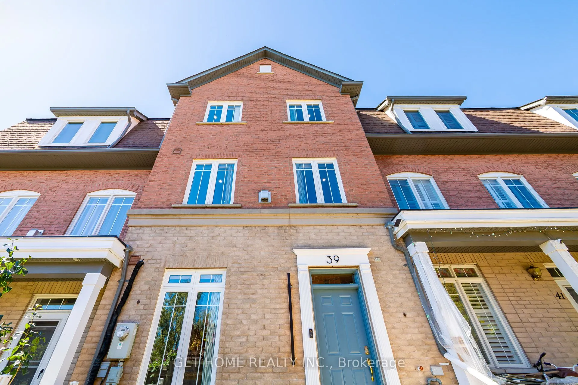 39 Schooner Lane