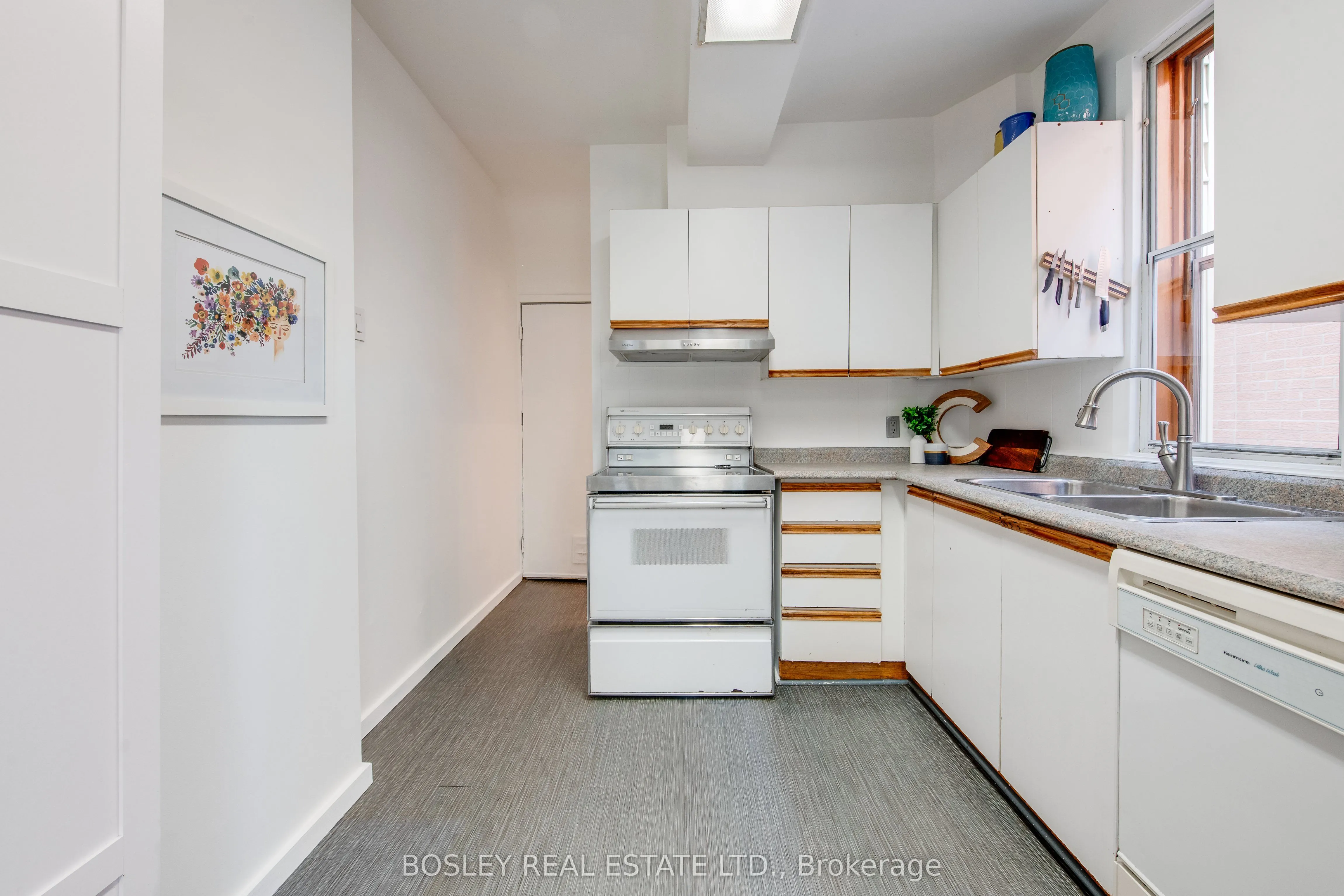 35 Winnifred Avenue