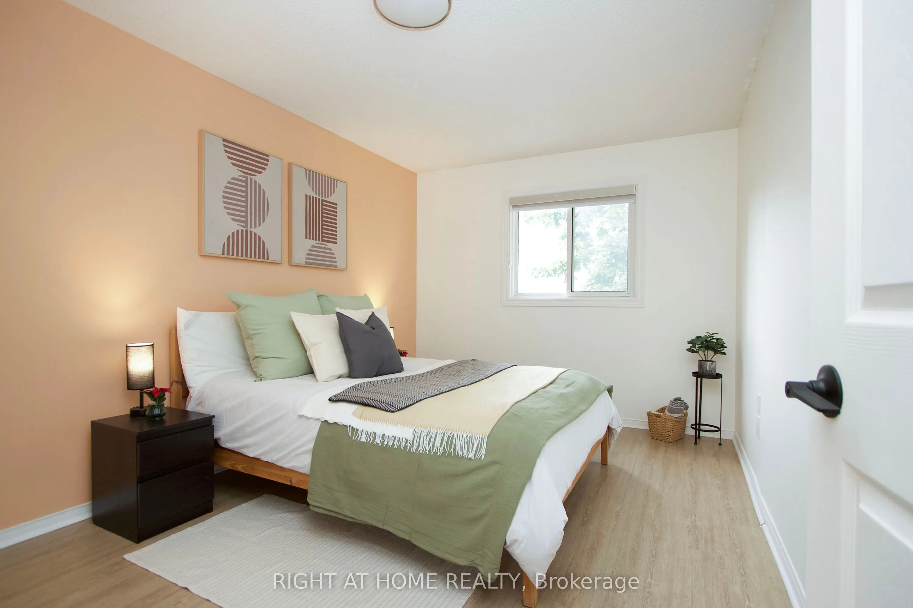 10 Bassett Boulevard, #204