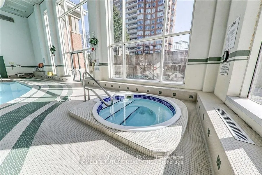 480 Mclevin Avenue, #PH8