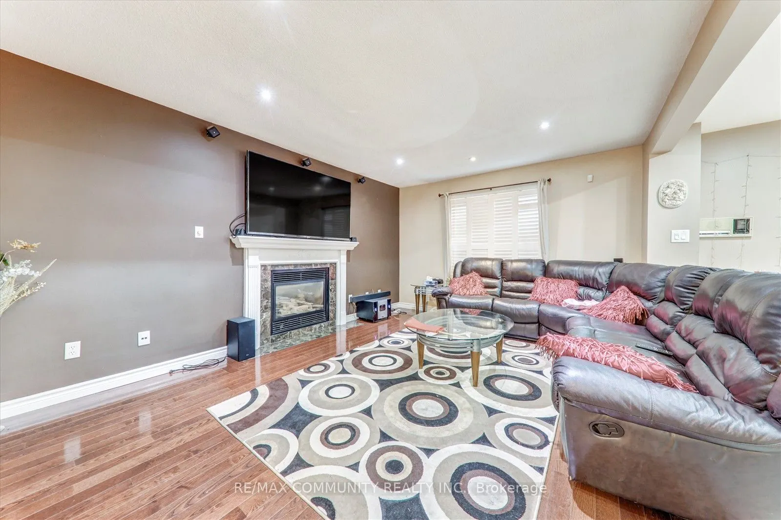 35 Hartrick Place, #Main