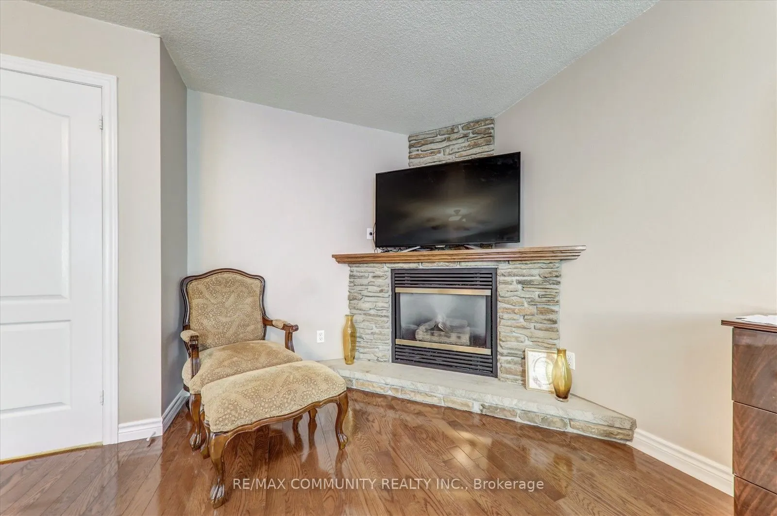 35 Hartrick Place, #Main