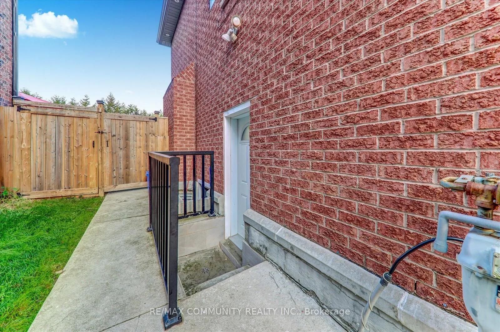 35 Hartrick Place, #Main