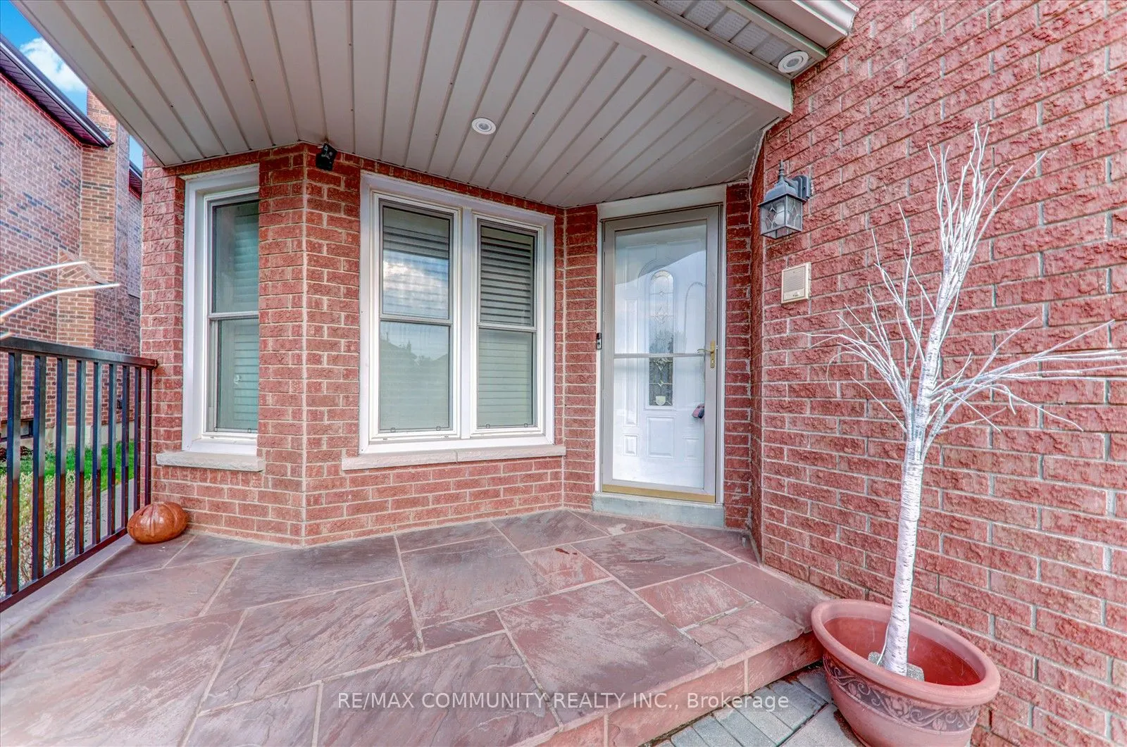 35 Hartrick Place, #Main