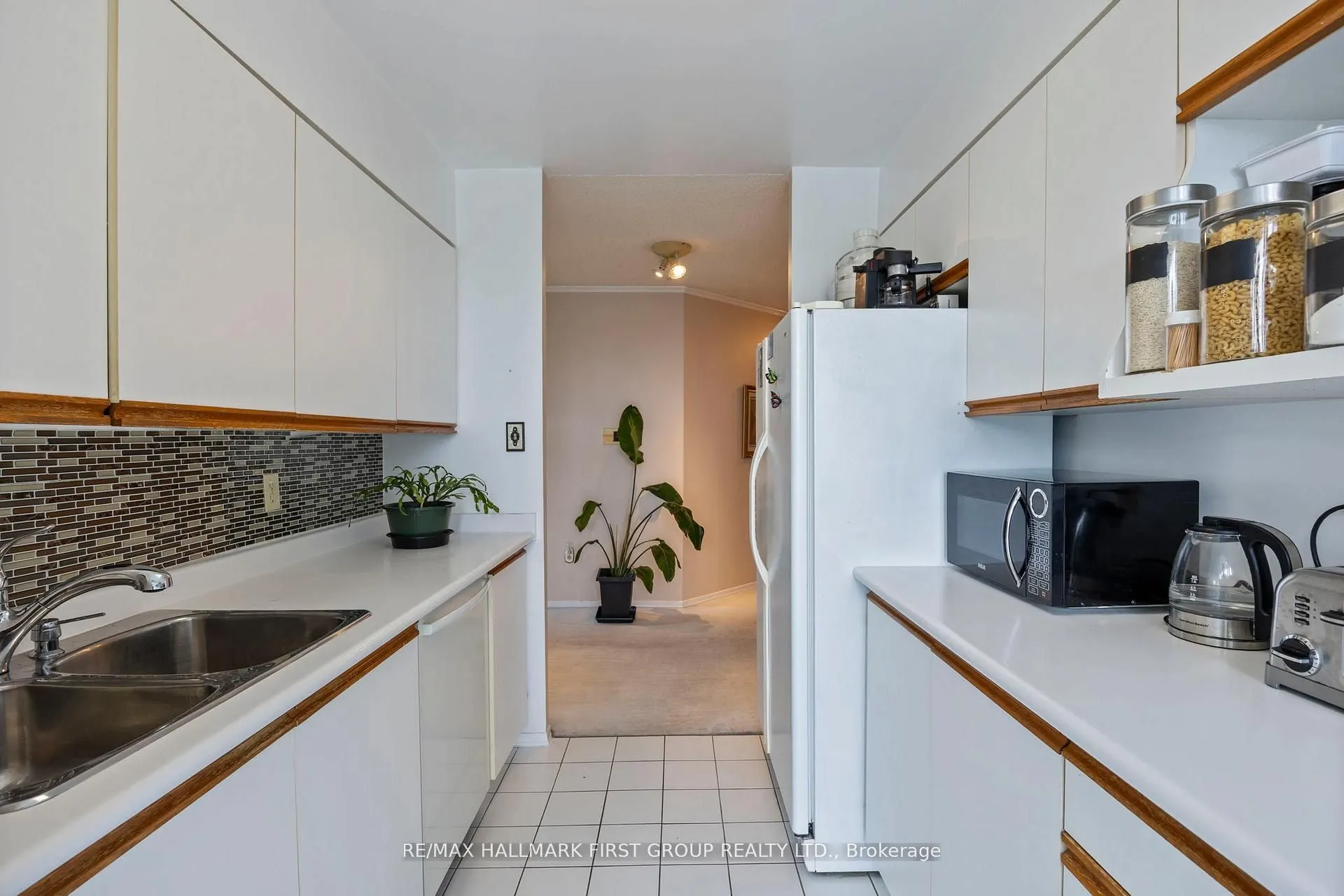 3231 Eglinton Avenue E, #506