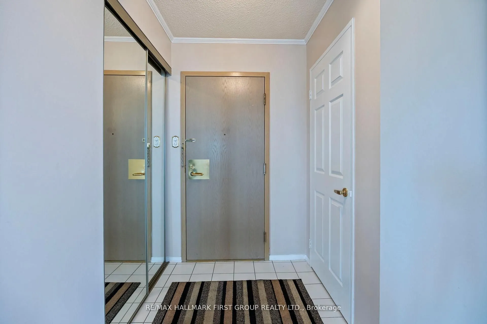 3231 Eglinton Avenue E, #506