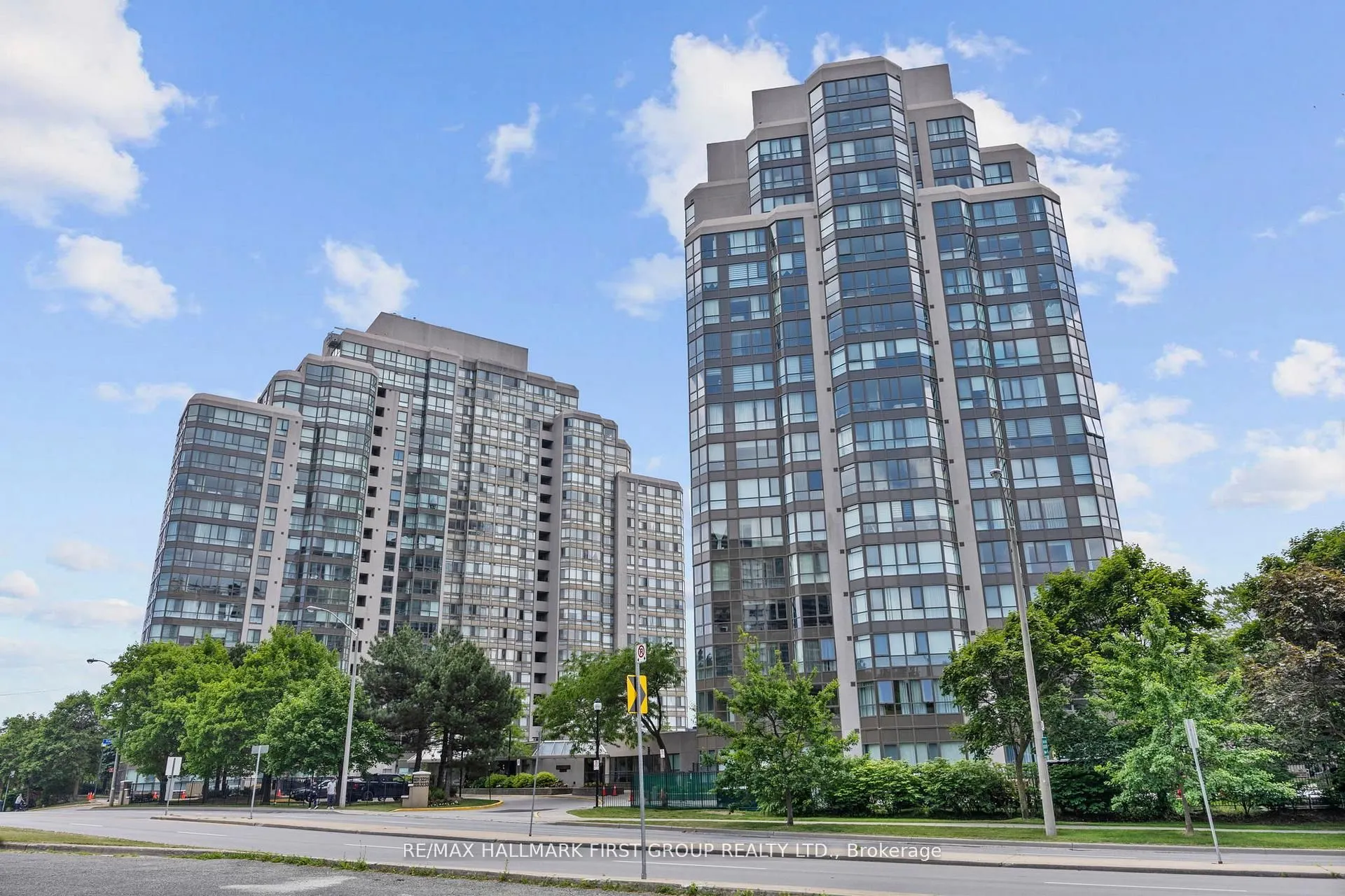 3231 Eglinton Avenue E, #506