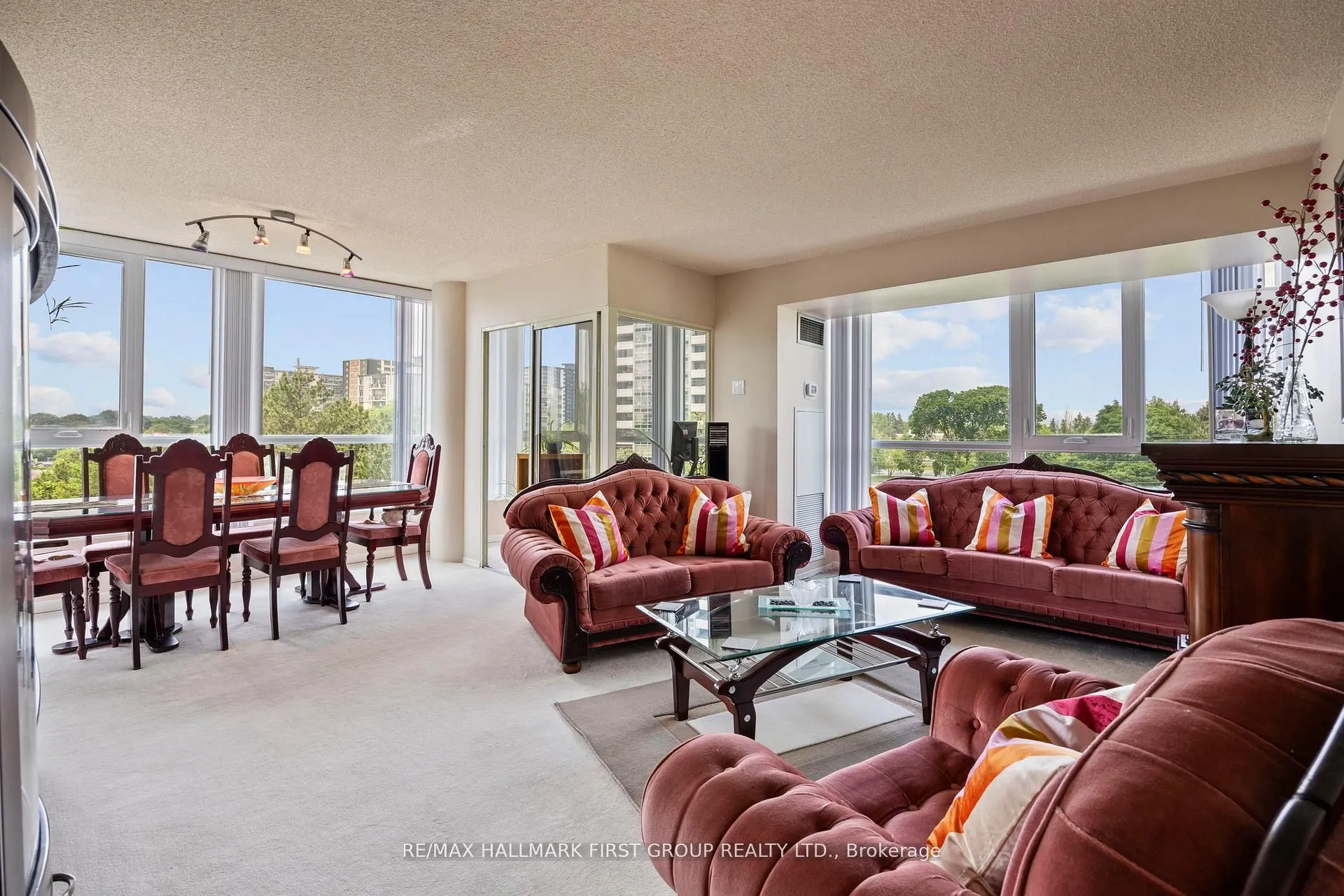 3231 Eglinton Avenue E, #506