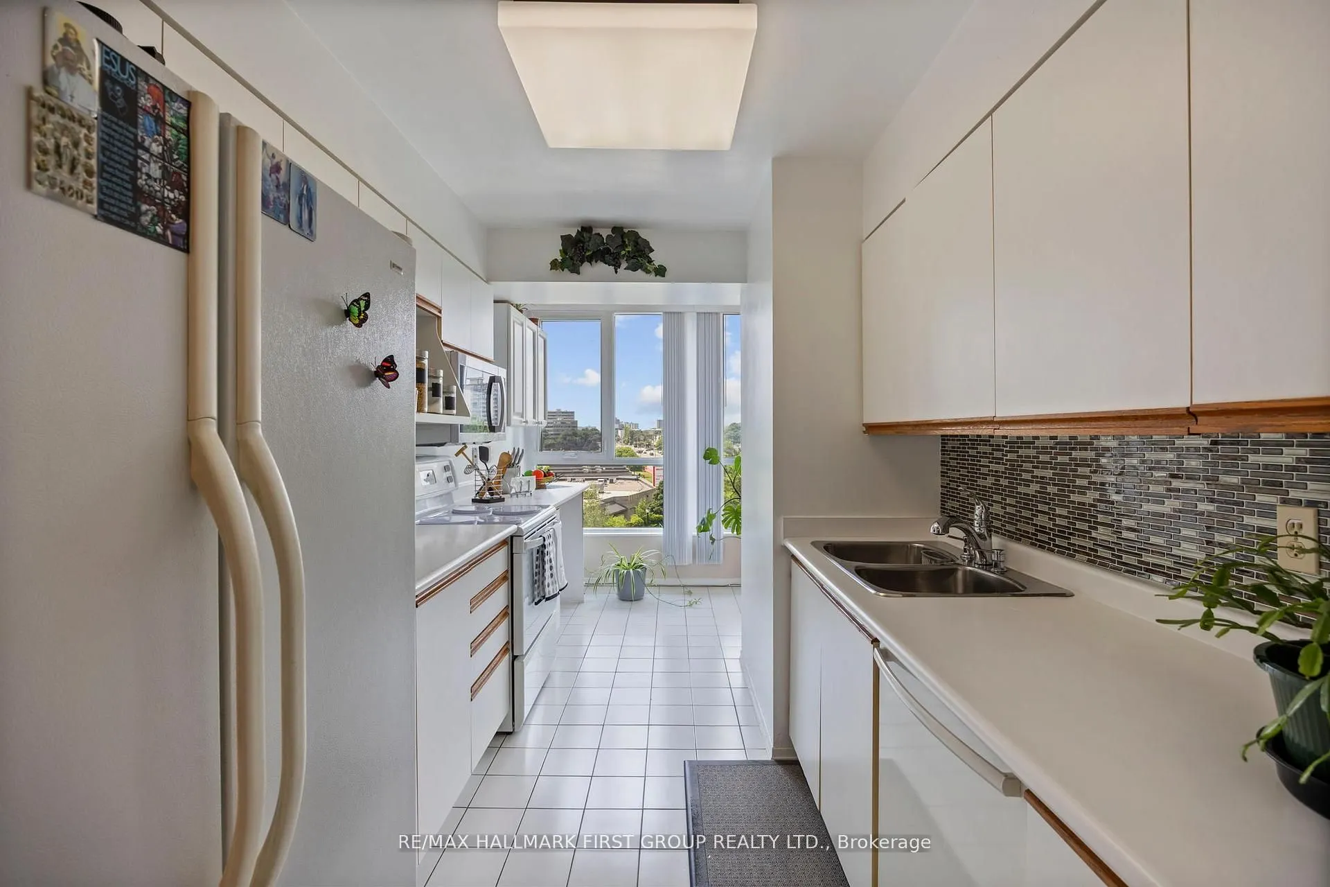 3231 Eglinton Avenue E, #506
