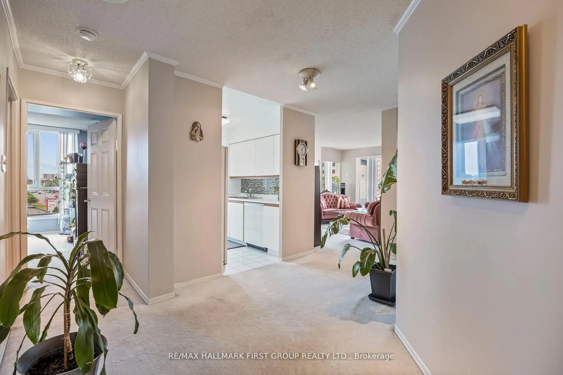 3231 Eglinton Avenue E, #506