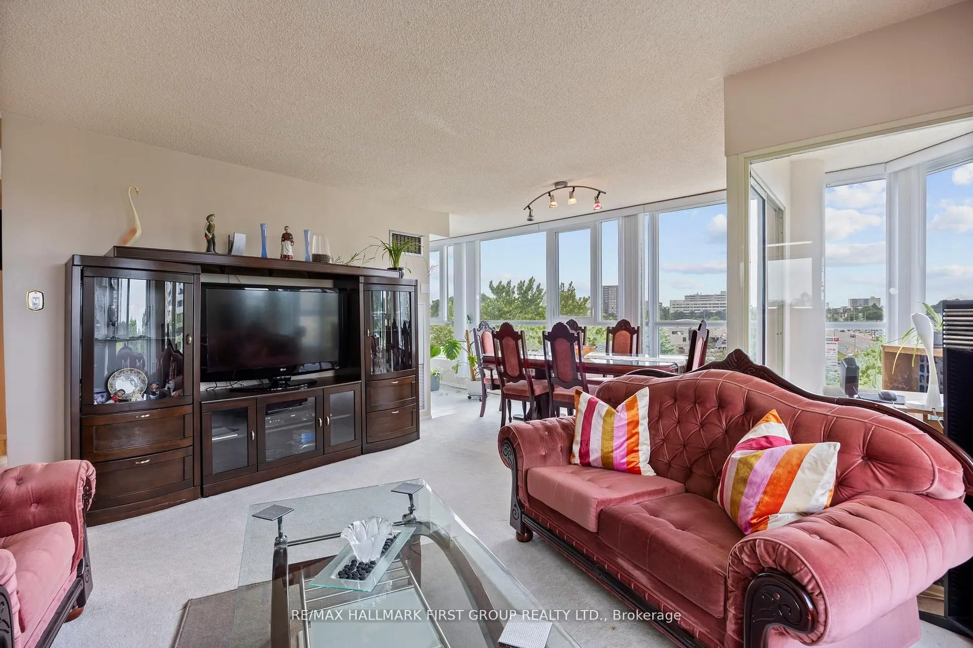 3231 Eglinton Avenue E, #506