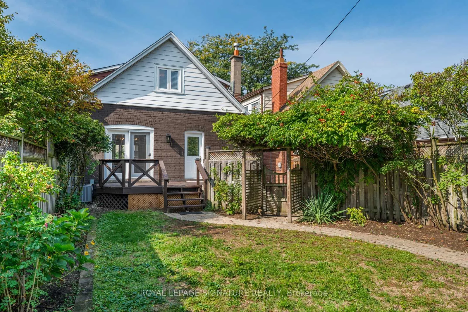 25 Pepler Avenue